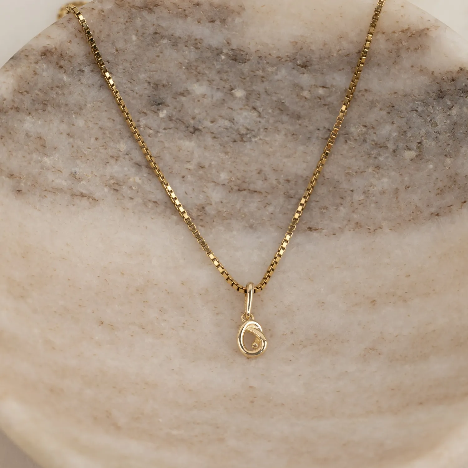 Sisi Copenhagen Lily vedhæng massivt 9 kt guld