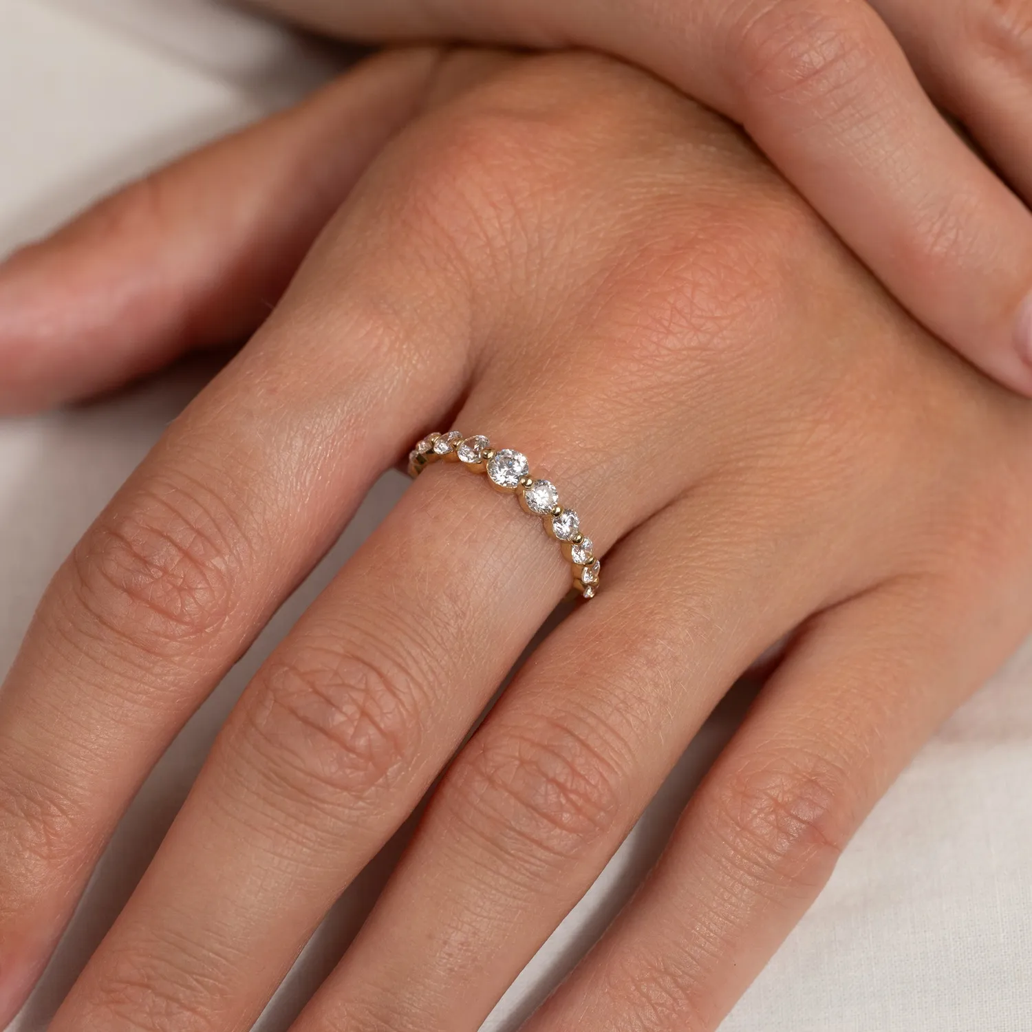 Sisi Copenhagen Helena Crystal ring massivt 9 kt guld zirkon