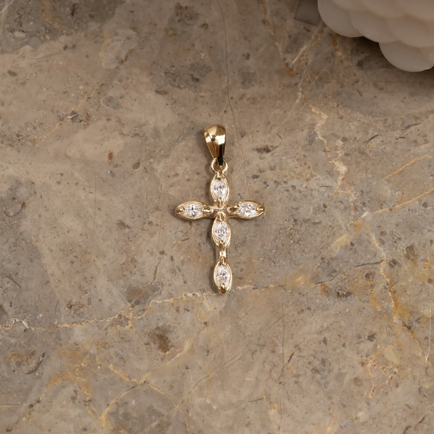 Sisi Copenhagen Maria Crystal Cross vedhæng guld zirkonia