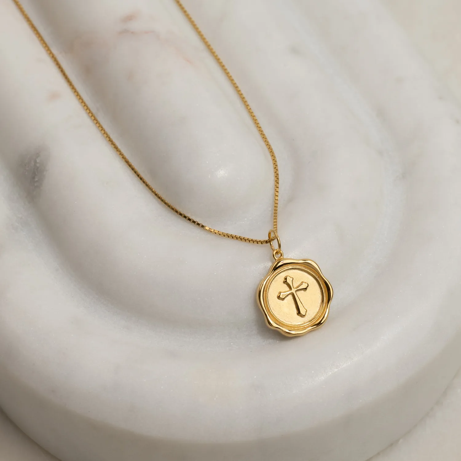 Sisi Copenhagen Elise Cross vedhæng forgyldt kors