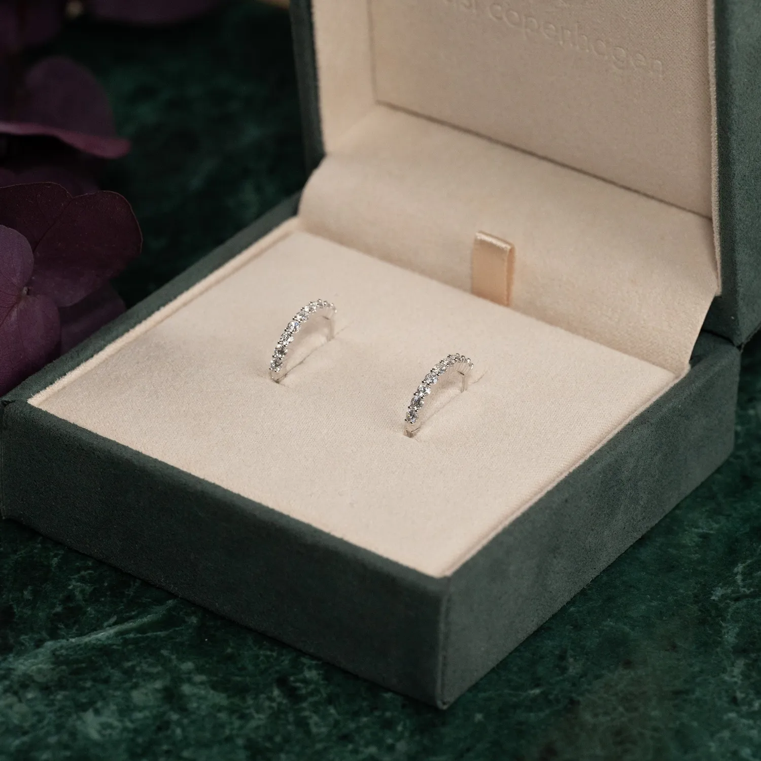 Sisi Copenhagen Prong diamantcreoler hvidguld 0,5 ct