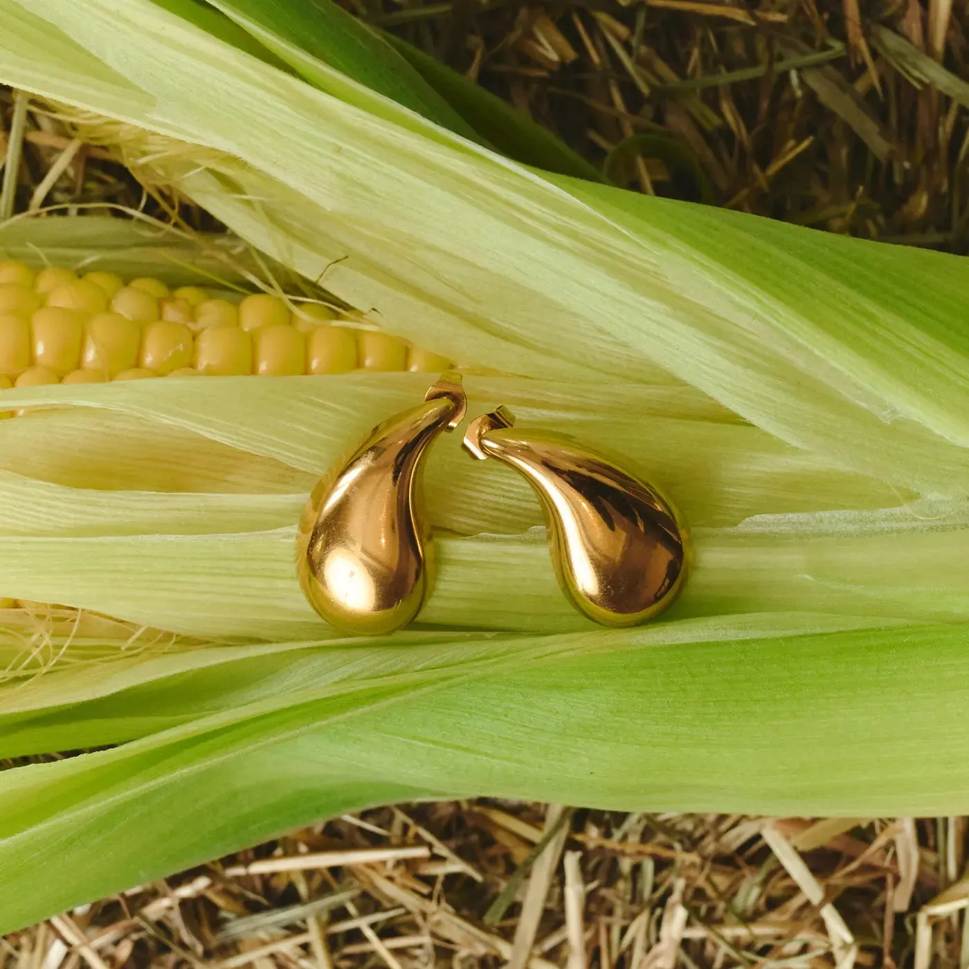 TIMI OF SWEDEN Delphine dråbeøreringe guld par rustfrit stål