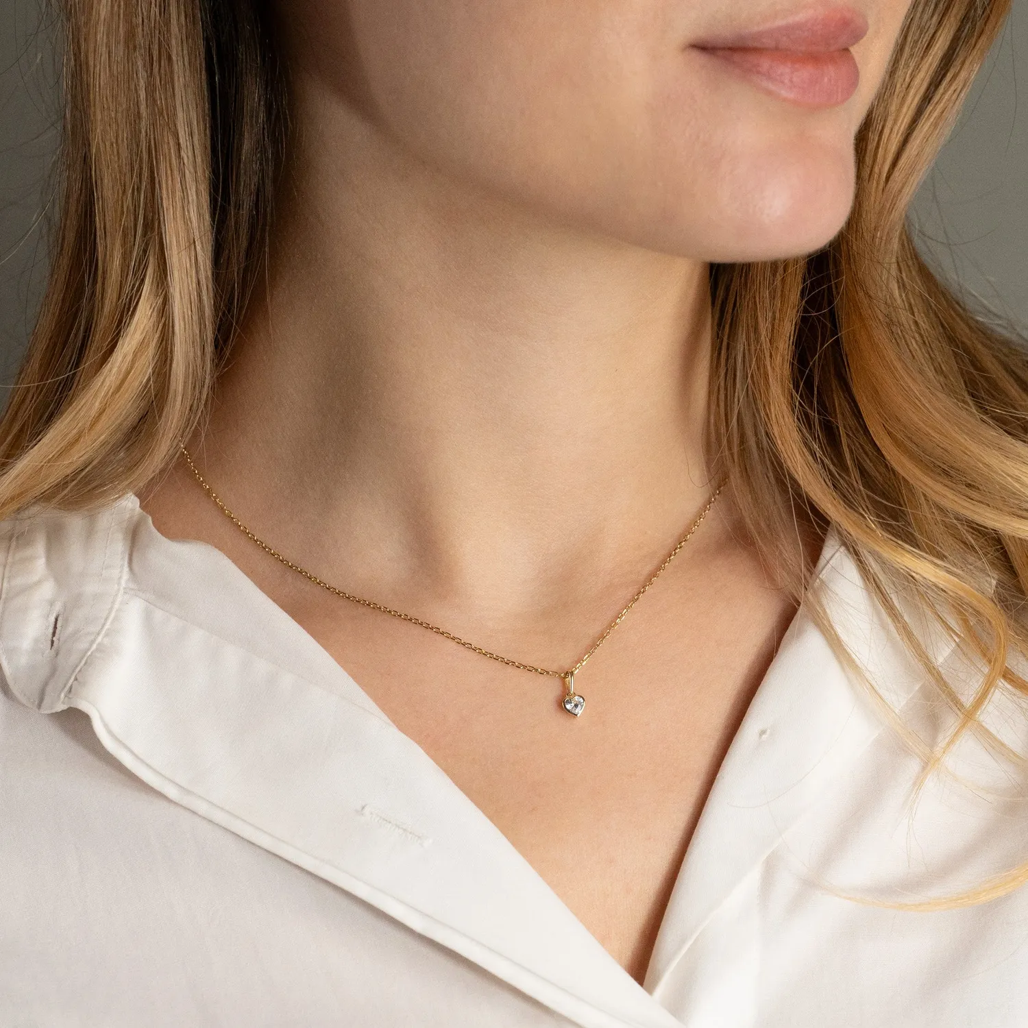 Sisi Copenhagen Crystal Heart vedhæng massivt 9 kt guld
