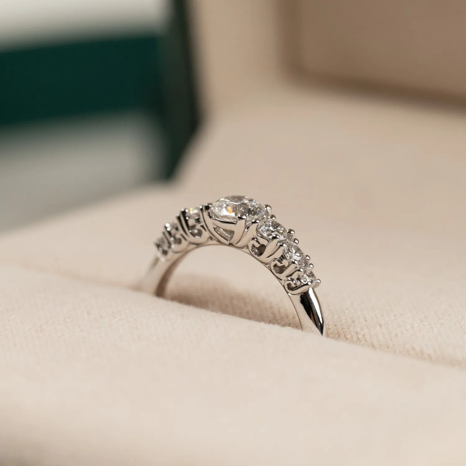 Sisi Copenhagen Seven-Stone Trellis ring hvidguld 0,7 ct