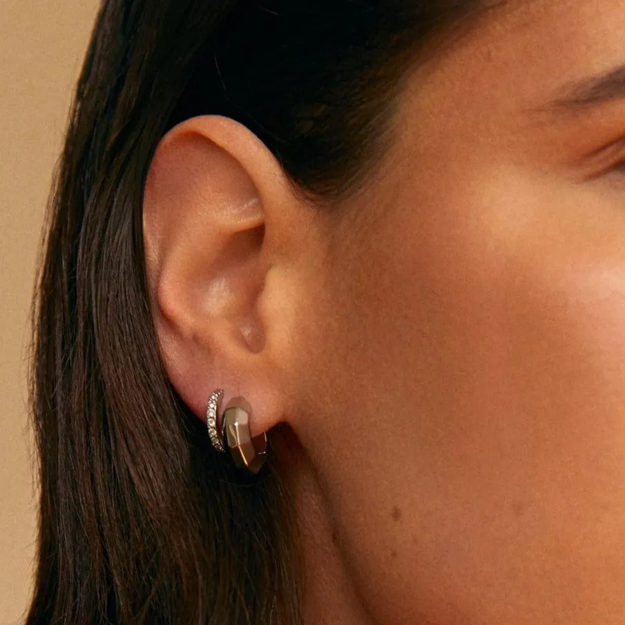 Orelia LUXE Pavé Huggie Hoop øreringe sølv med krystal