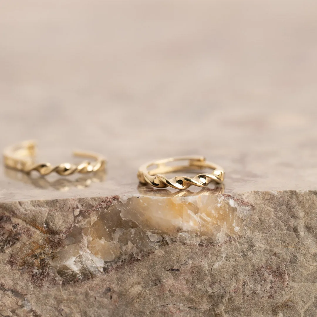 Sisi Copenhagen Adelie creoler massivt 9 kt guld 12 mm