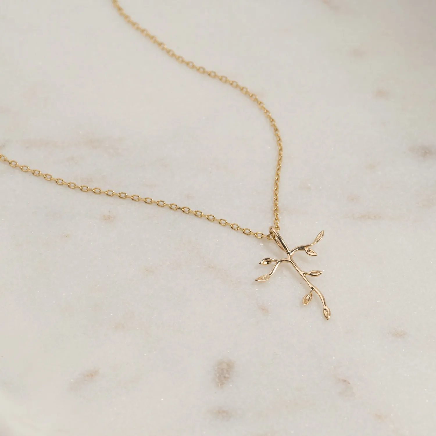 Sisi Copenhagen Eden Cross vedhæng 9 kt guld 24 mm