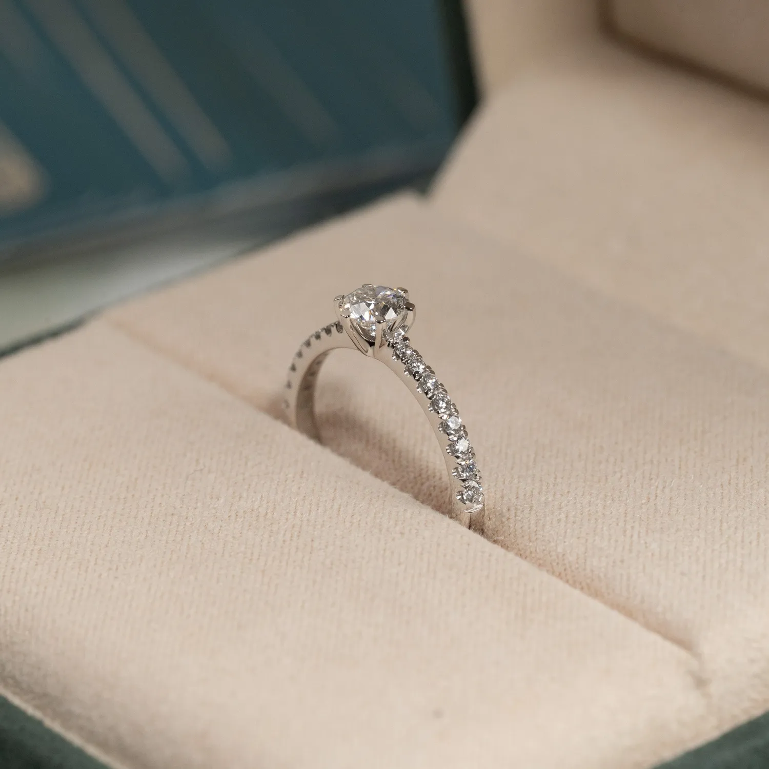 Sisi Copenhagen Classic alliance ring 14 kt hvidguld 0,7 ct