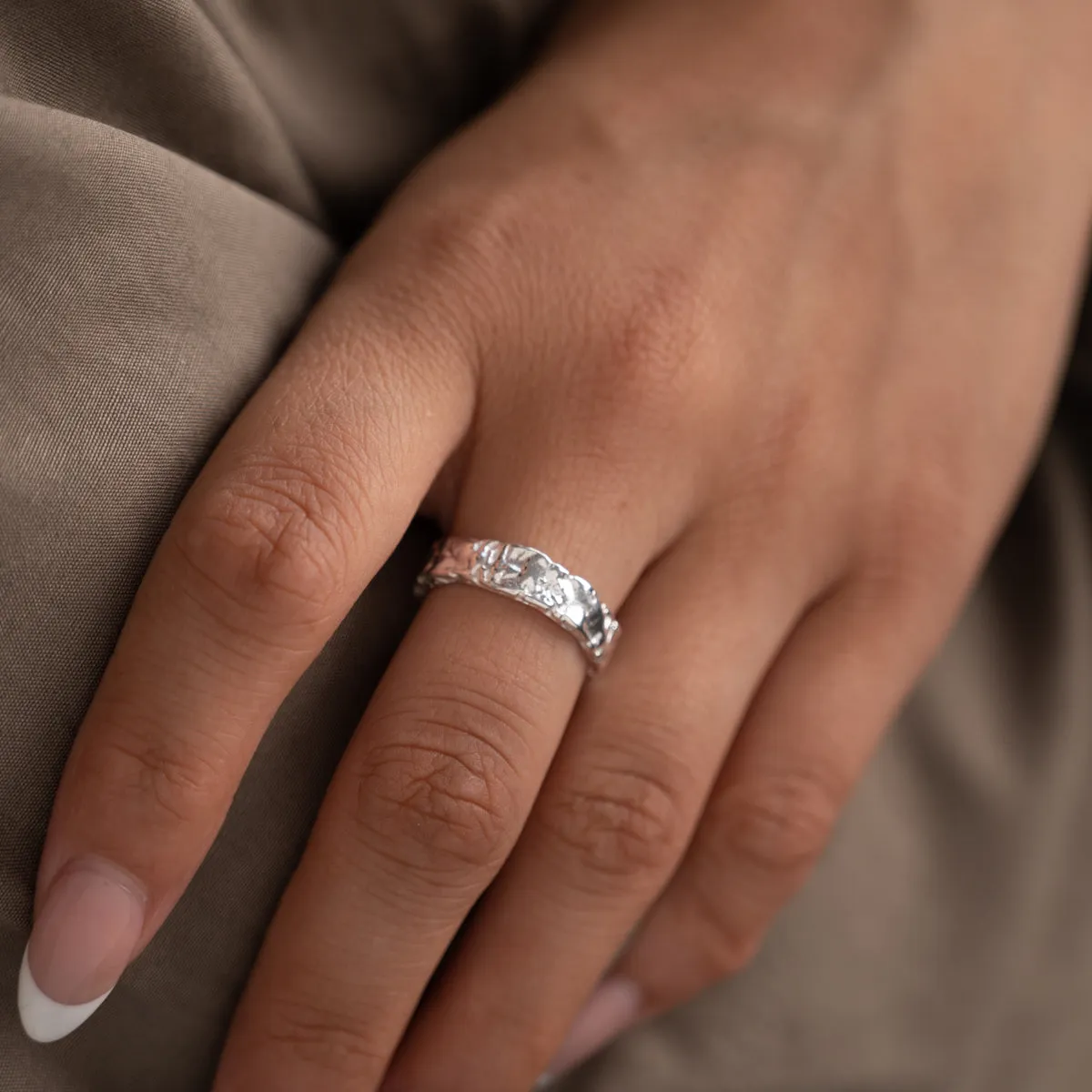 Sisi Copenhagen Elma Medium ring sølv 5 mm rå