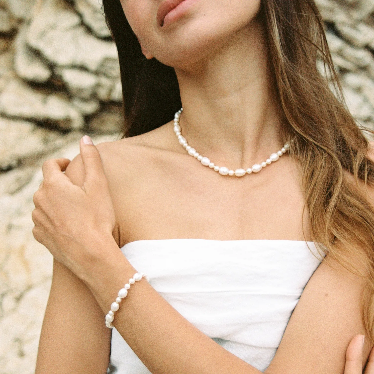 Sisi Copenhagen Kalana Pearl Golden armbånd perler 16+4 cm