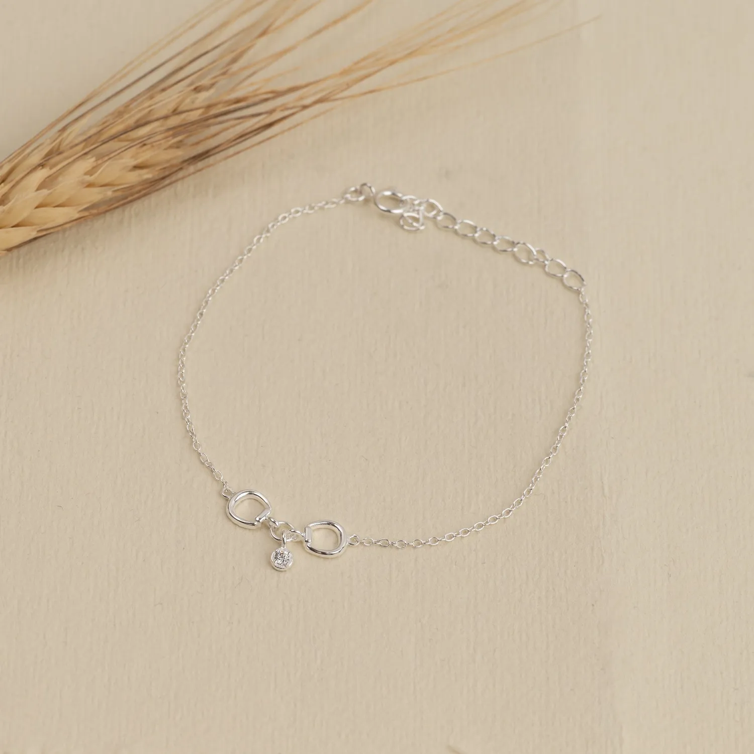 Sisi Copenhagen Sigge armbånd krystal forgyldt 16+4 cm
