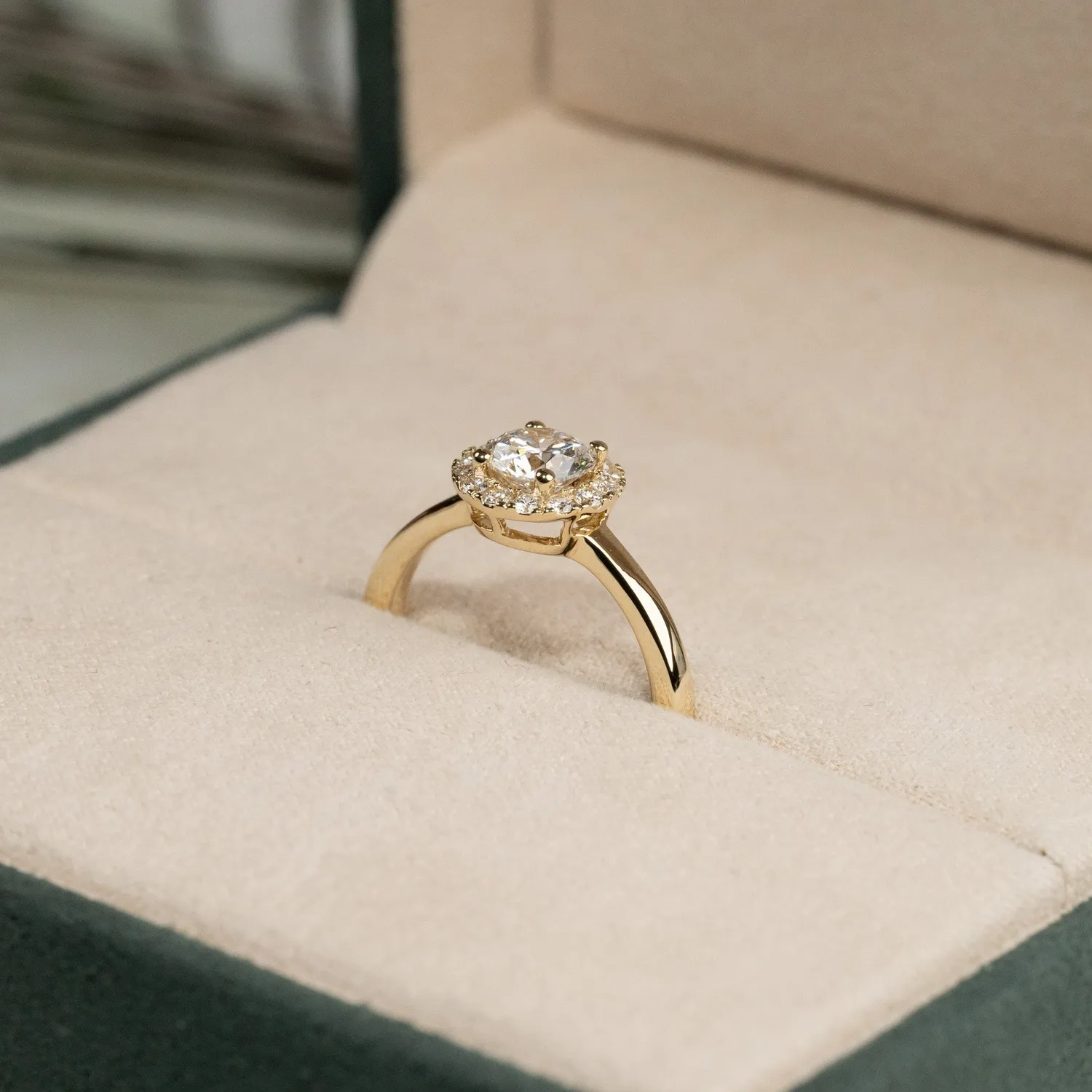 Sisi Copenhagen Simple Halo diamantring 1,0 ct guld