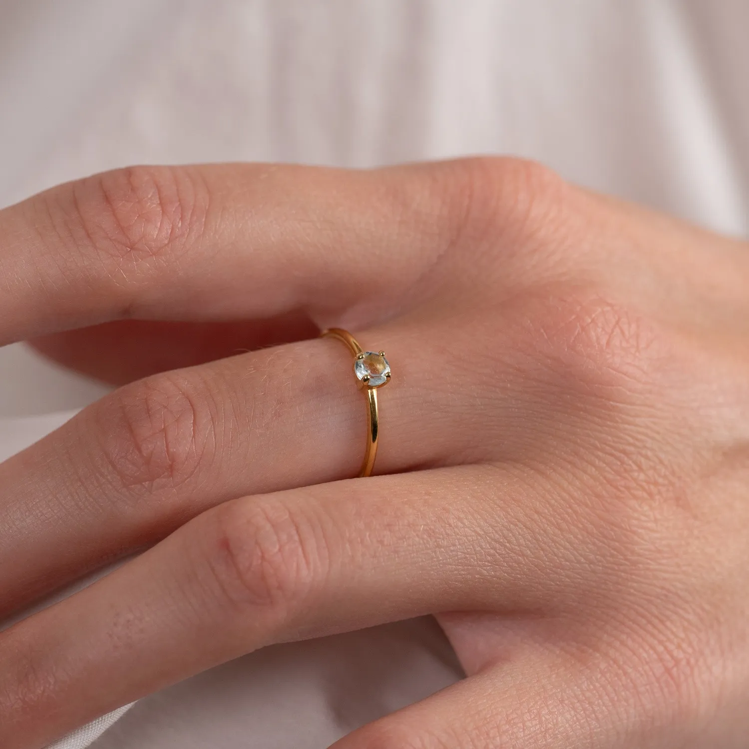 Sisi Copenhagen Gemma ring forgyldt blå topas str 52