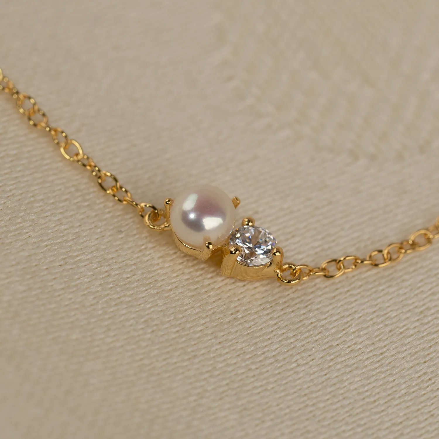 Sisi Copenhagen Hannah Pearl armbånd forgyldt perle