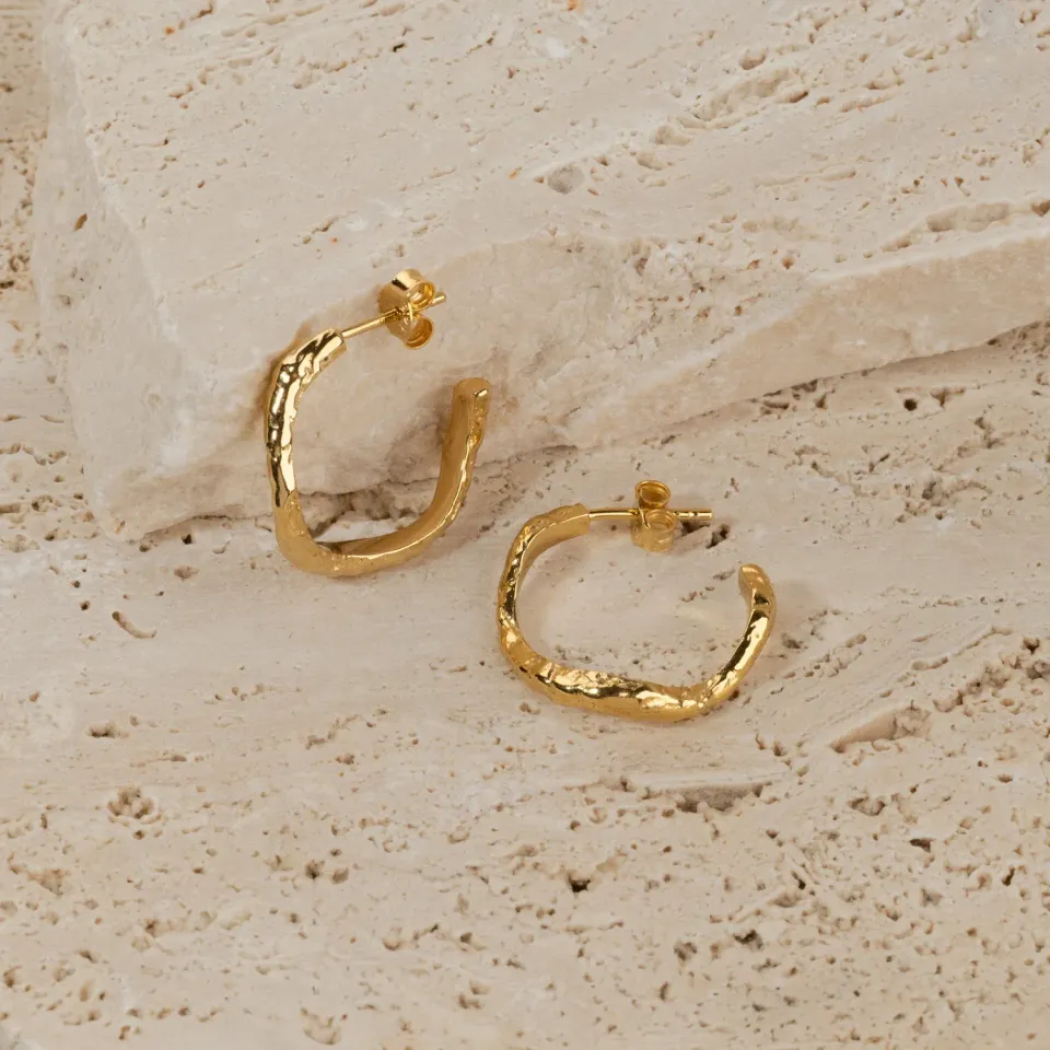 Sisi Copenhagen Maia Golden creoler 20 mm forgyldt