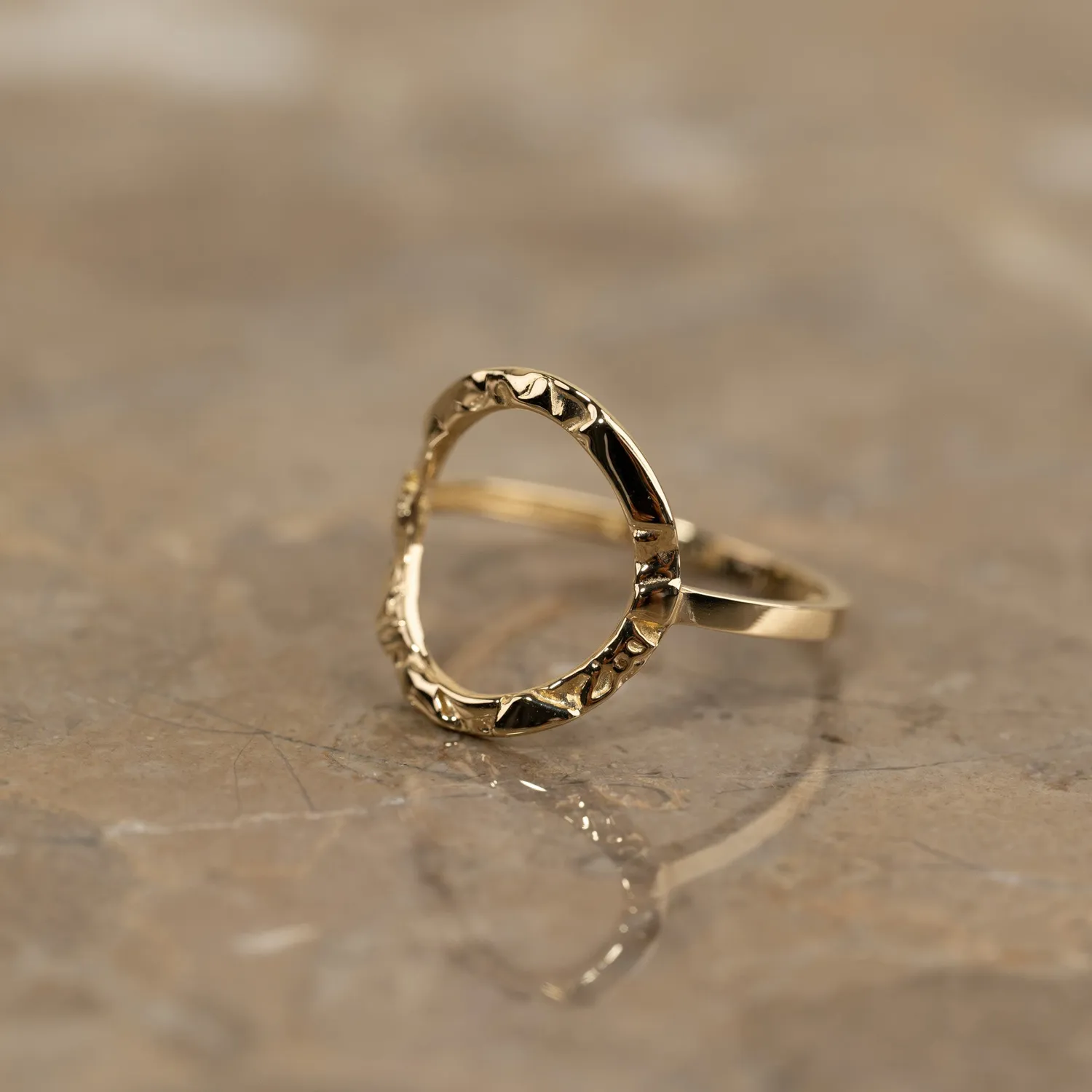 Sisi Copenhagen Sierra ring massivt guld 9 kt