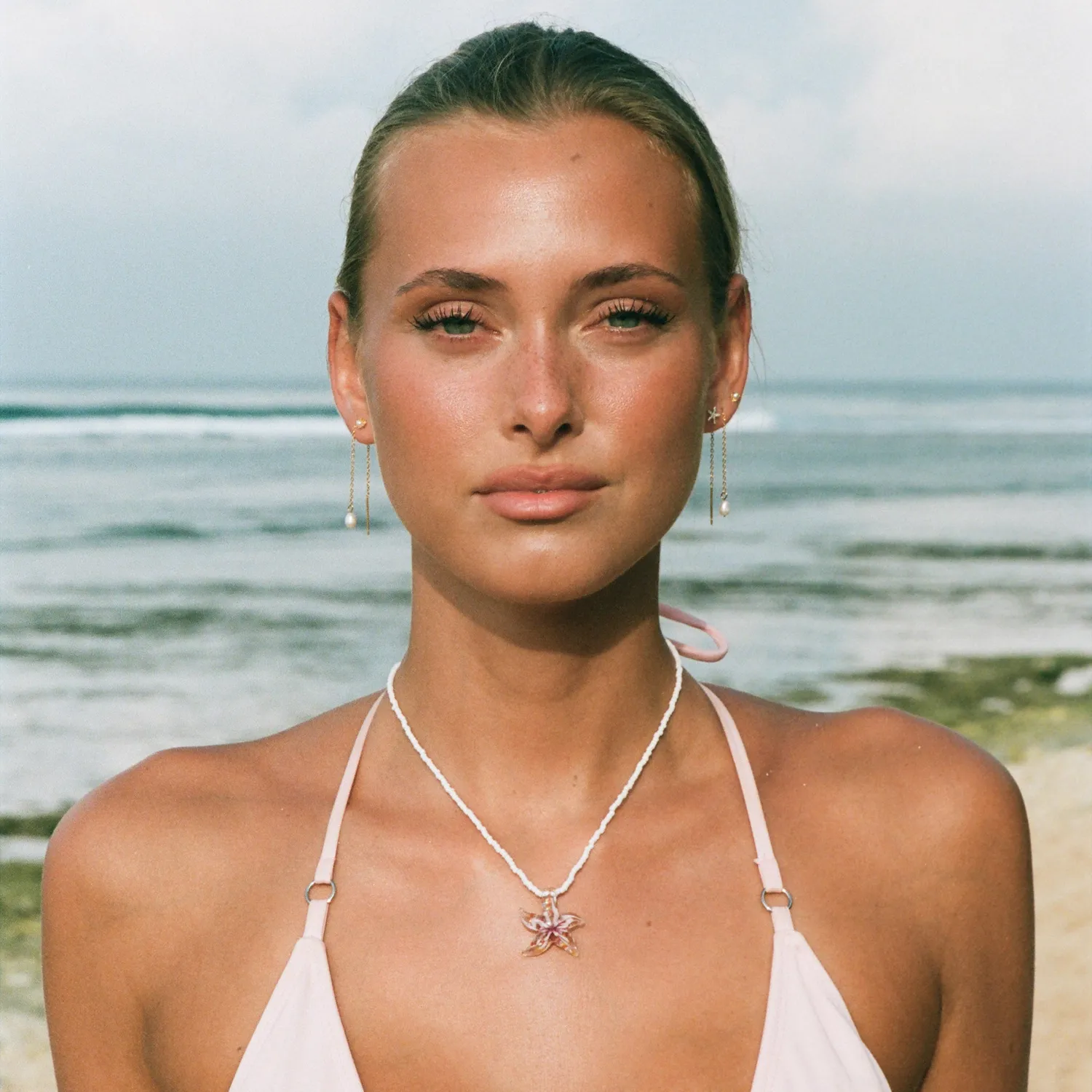 TIMI OF SWEDEN Lucia pearl chain øreringe guld 65 mm