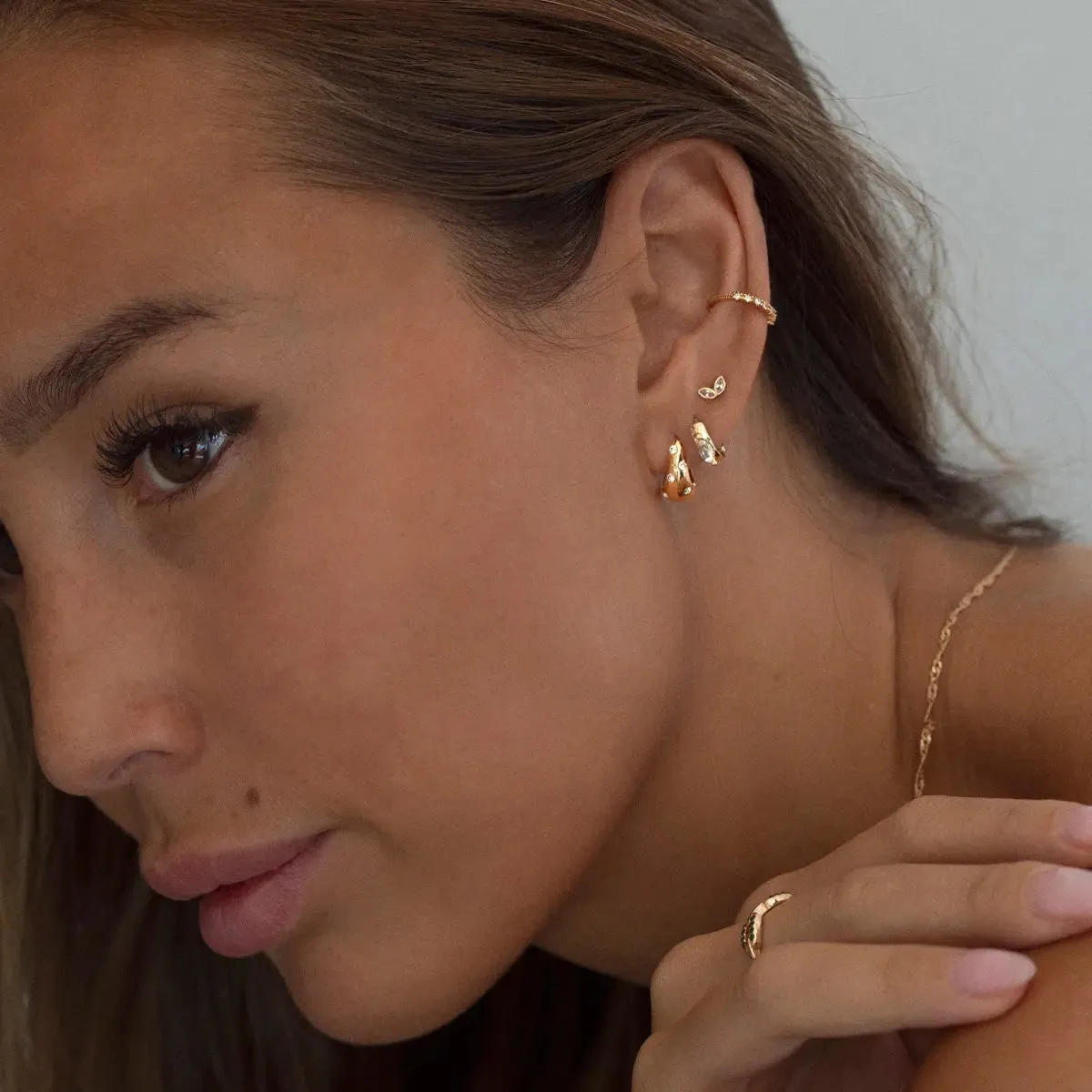 TIMI OF SWEDEN Krystal trio stud øreringe guld sæt