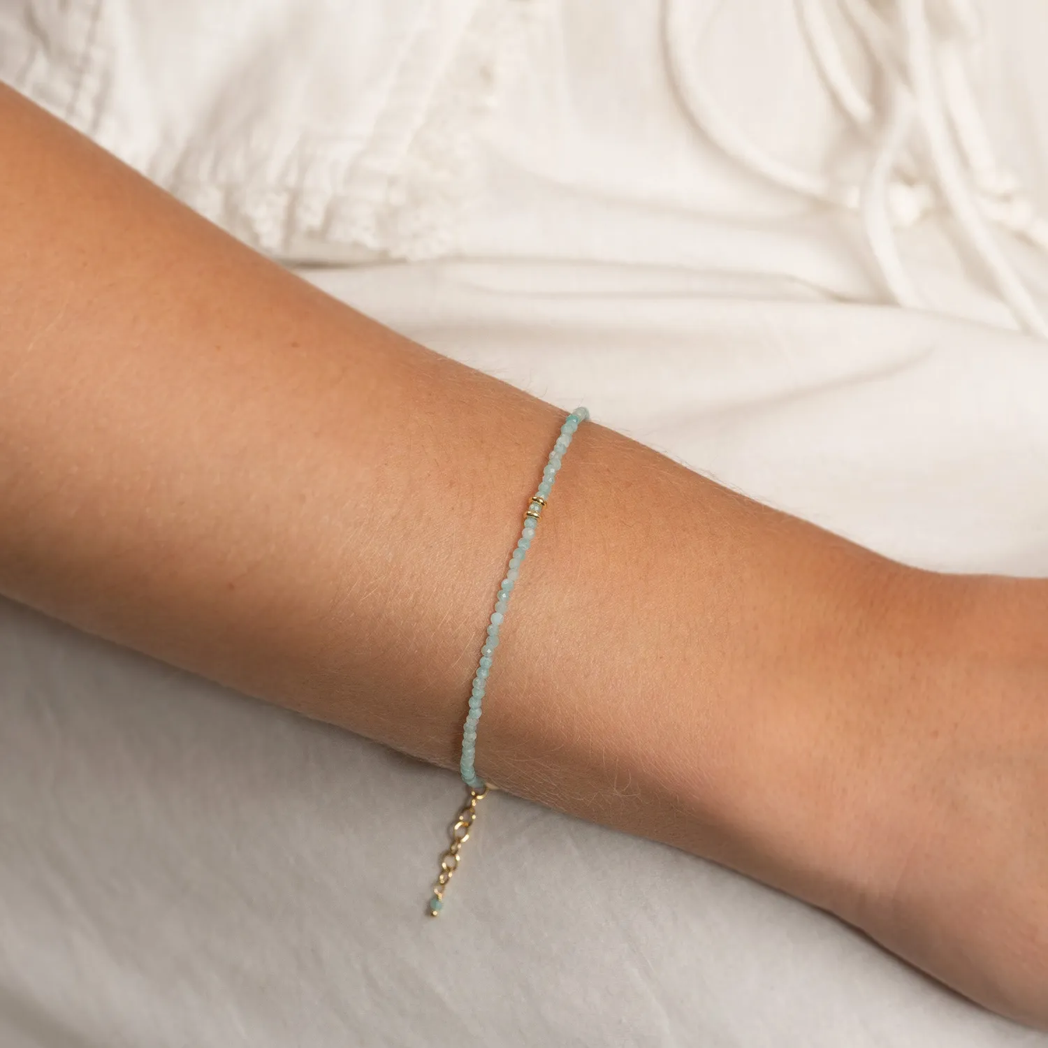 Sisi Copenhagen Eliana armbånd forgyldt blå amazonit