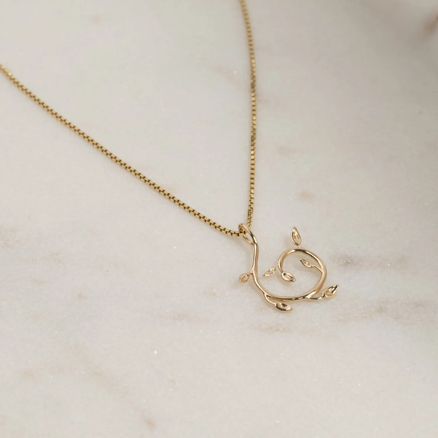 Sisi Copenhagen Eden Swirl vedhæng 9 kt guld 23 mm