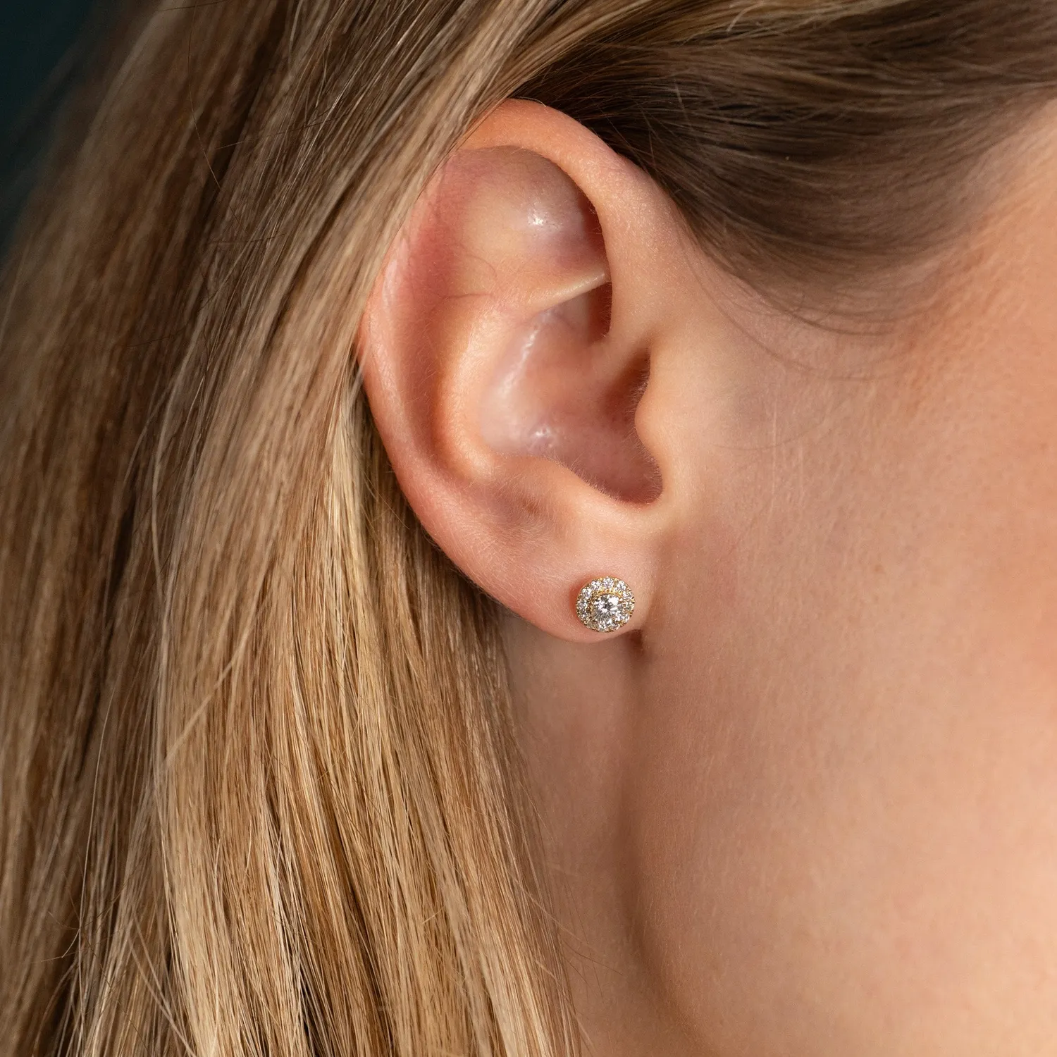 Sisi Copenhagen Halo 0,5 ct ørestikker guld lab-diamant