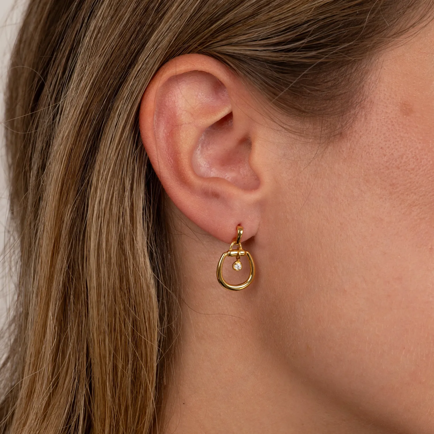 Sisi Copenhagen Sigge Crystal Golden øreringe zirkonia 20 mm