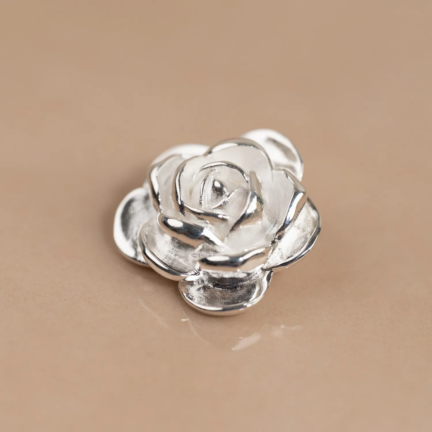 Sisi Copenhagen Rosie vedhæng sølv rose 15,5 mm