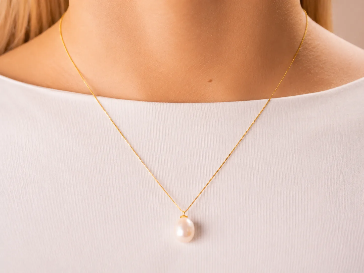 Lulo Jewelry Tiny Pearl Necklace halskæde ferskvandsperle