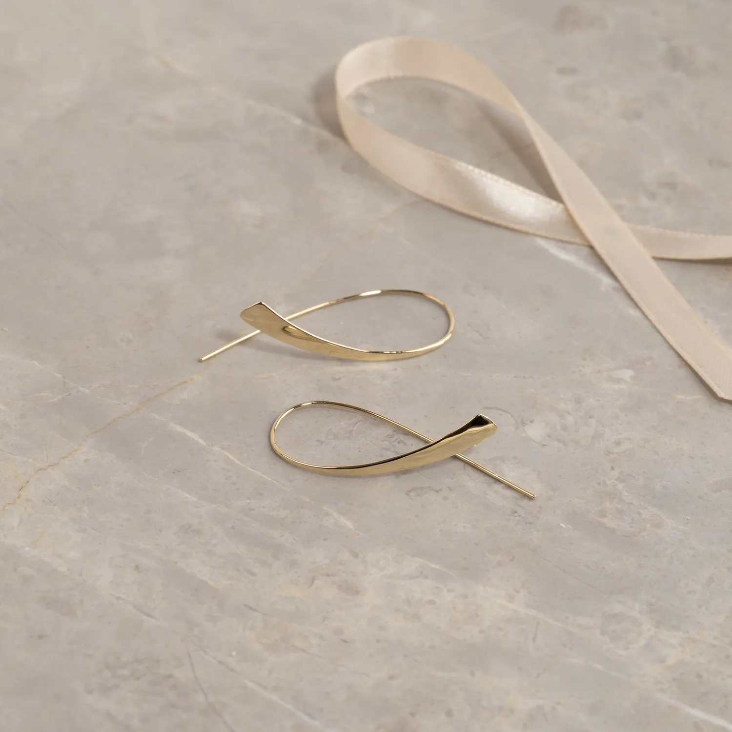 Sisi Copenhagen Kaja creoler guld 38 mm par