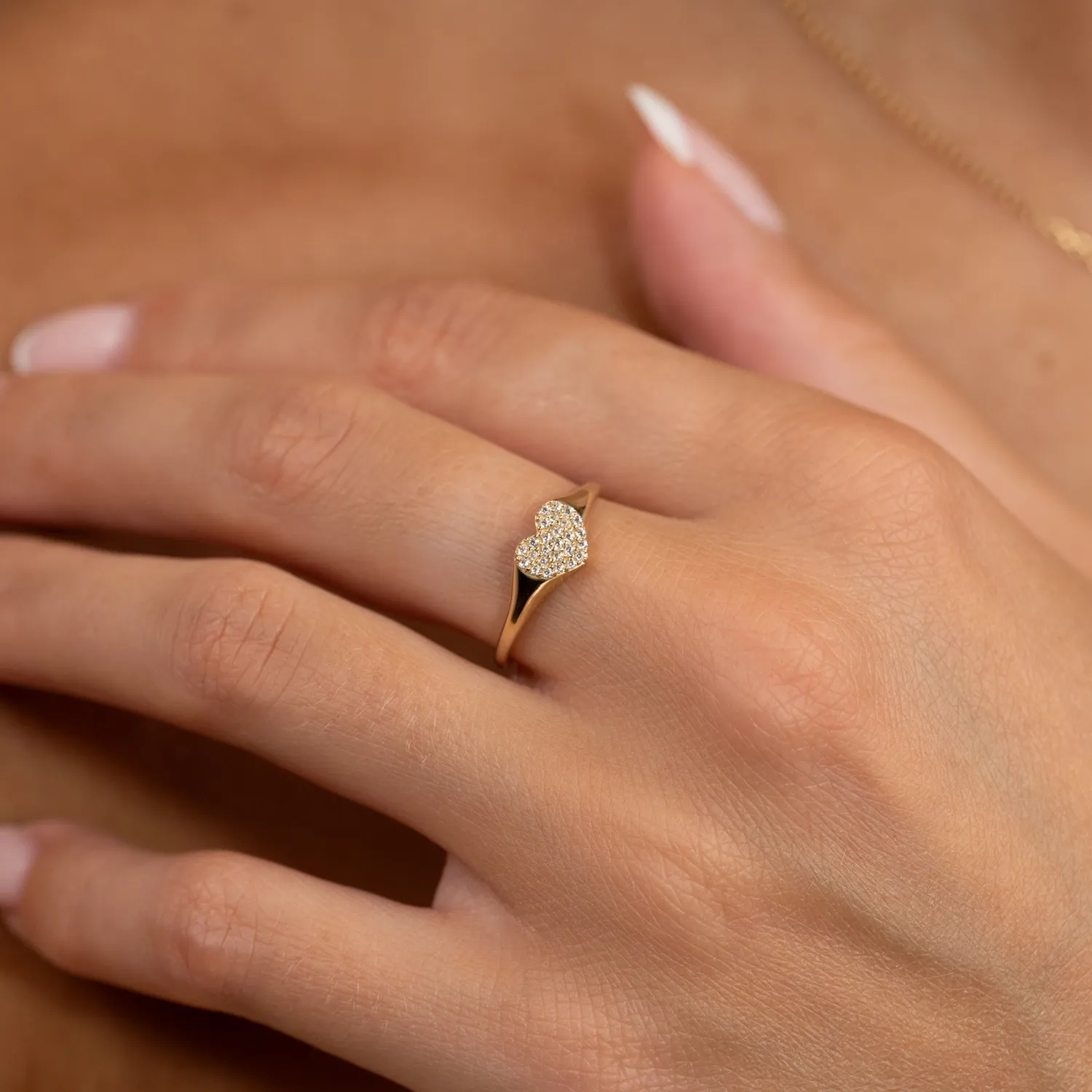 Sisi Copenhagen Alva Crystal Heart ring 9 kt guld zirkonia