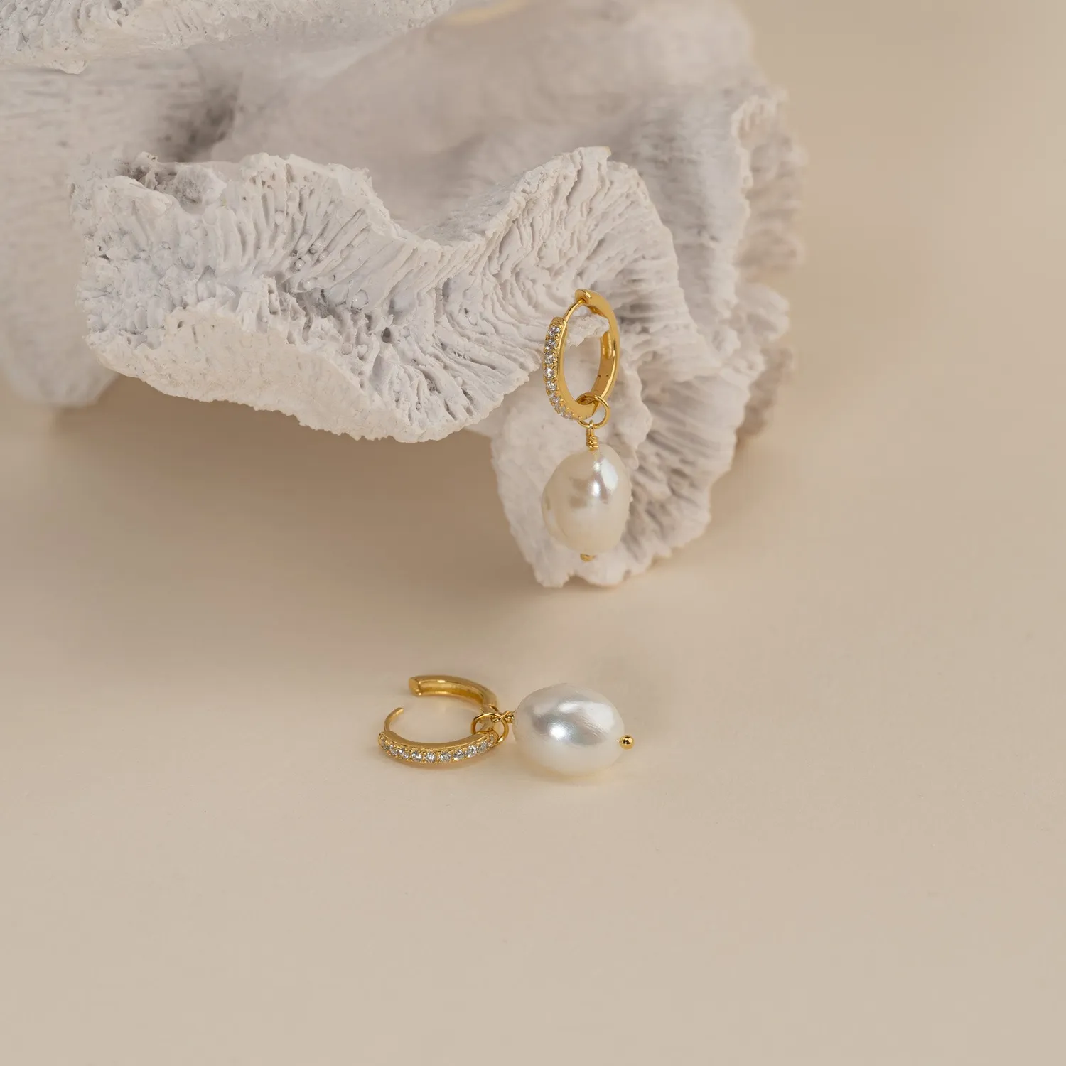 Sisi Copenhagen Noella Pearl creoler forgyldt perle zirkonia