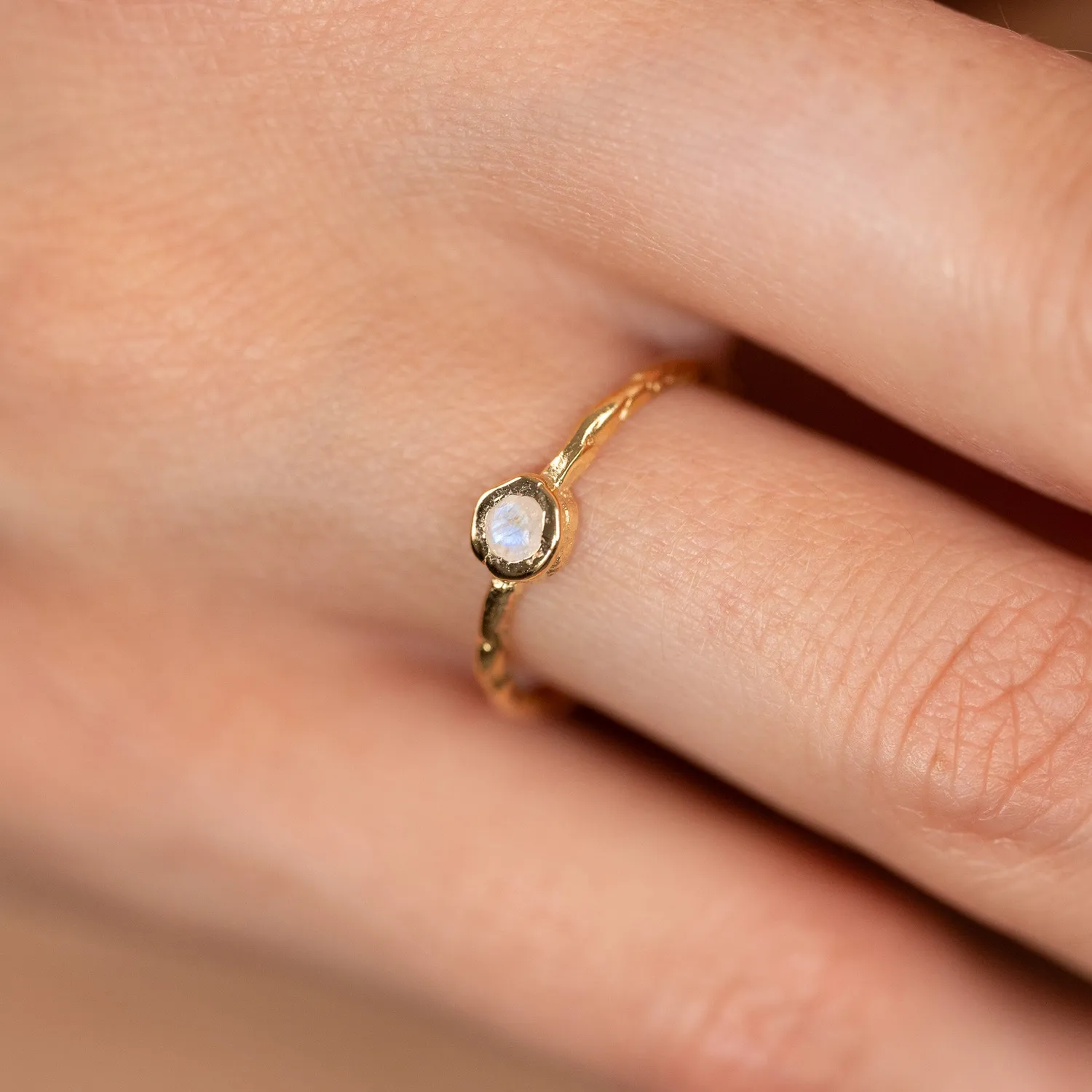 Sisi Copenhagen Selene Moonstone ring forgyldt månesten