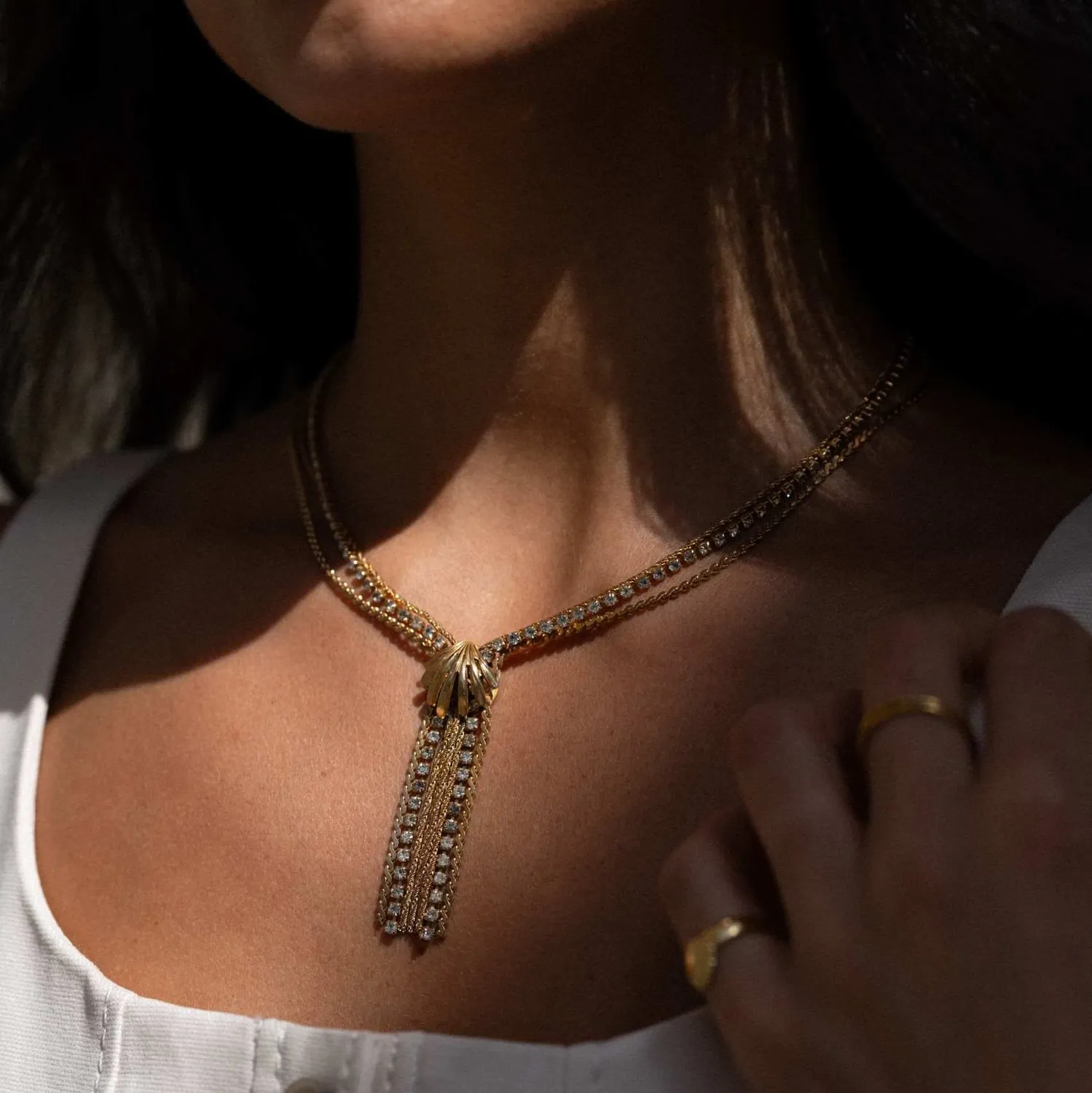 Orelia Vintage Shell Tassel halskæde med muslingeskal