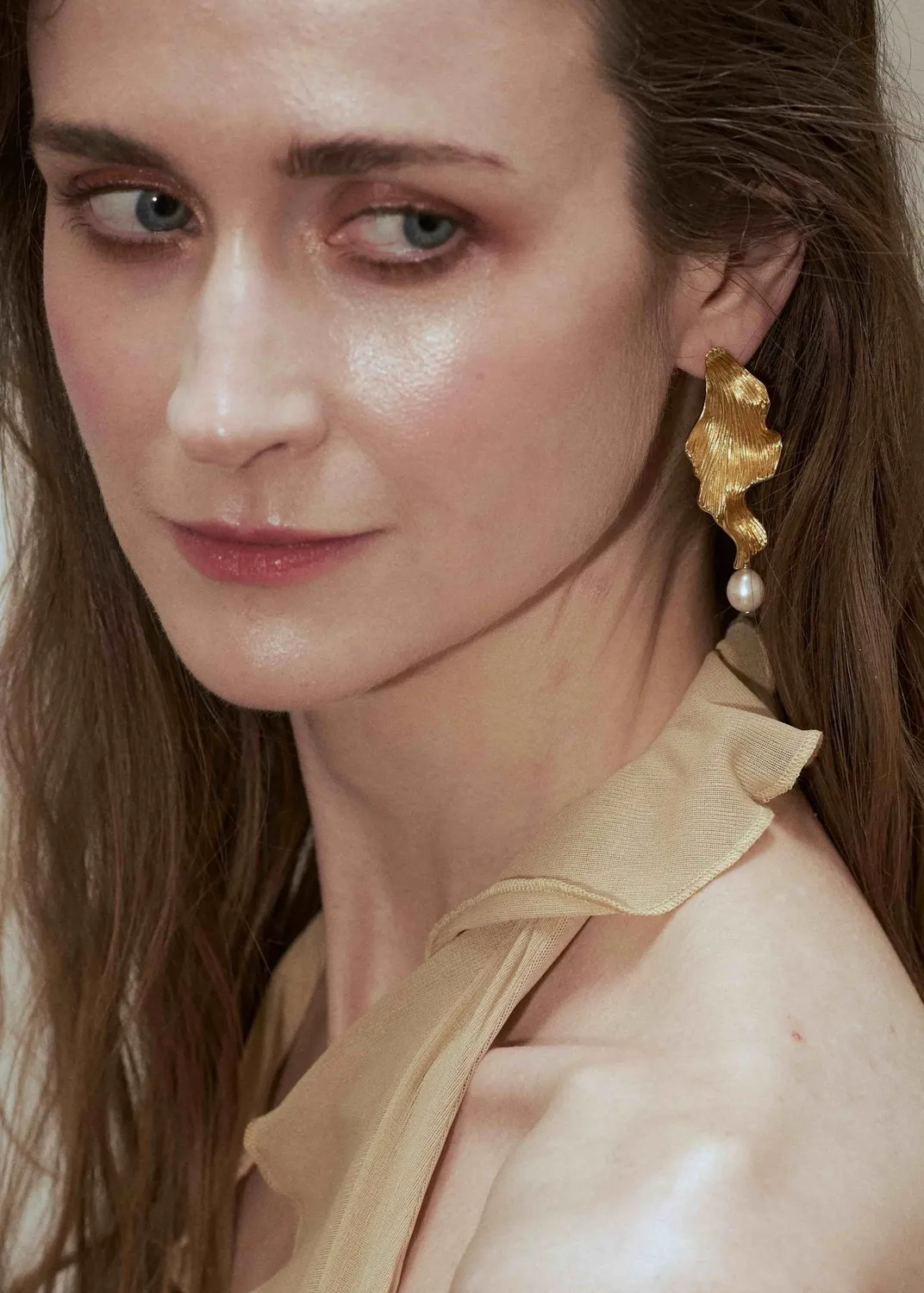 WOS UP Faye perle øreringe guld 5,9 cm