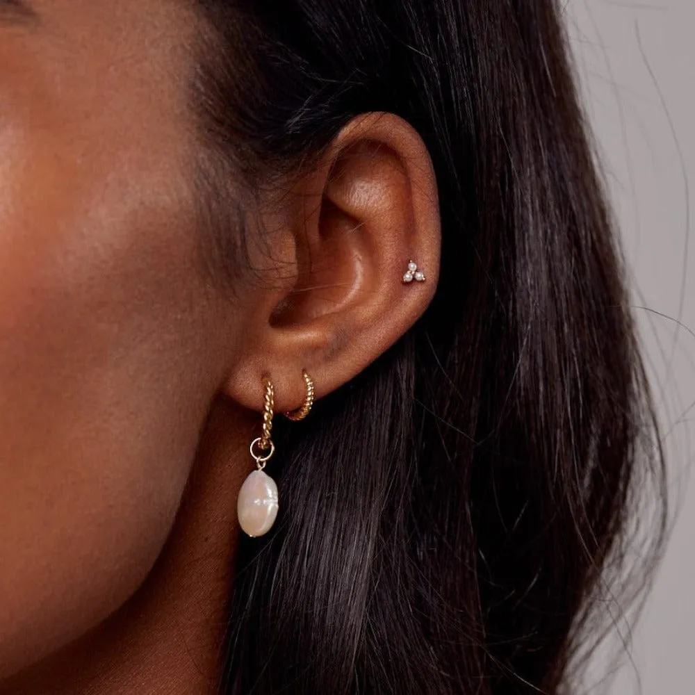 Orelia Pearl Trinity labret piercing perle forgyldt