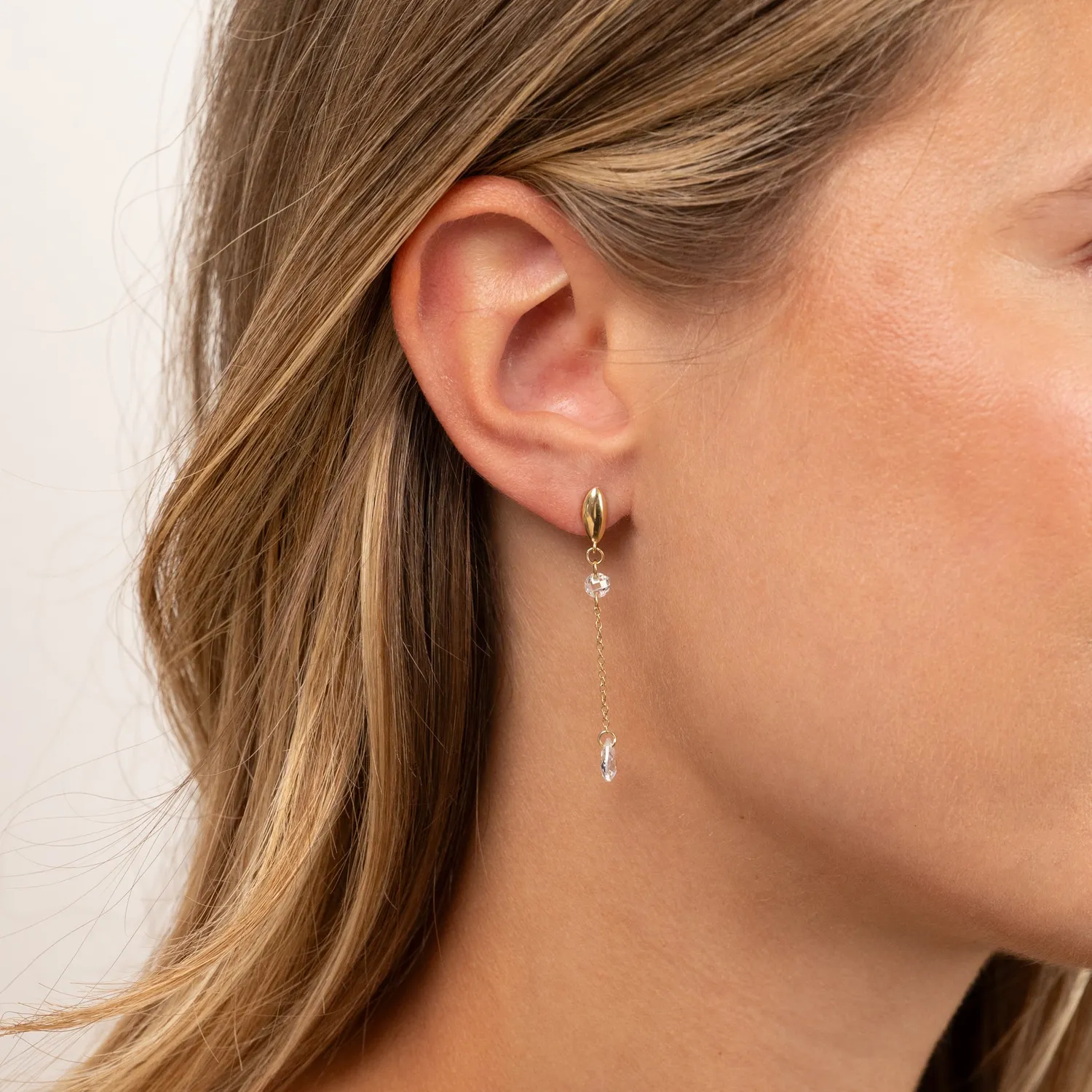 Sisi Copenhagen Lyra Crystal Golden Drop øreringe forgyldt zirkonia