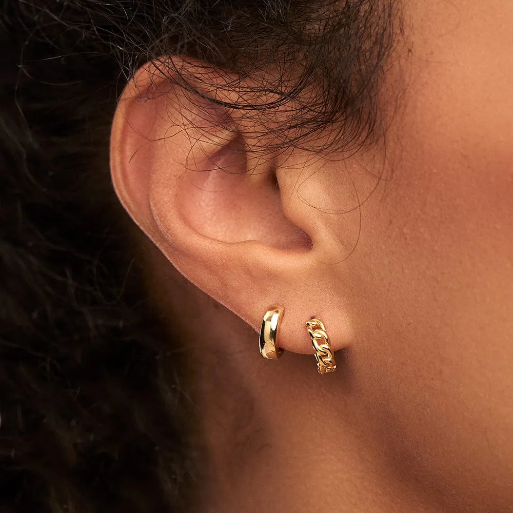 Orelia Mini Chain huggie øreringe guld kædemønster
