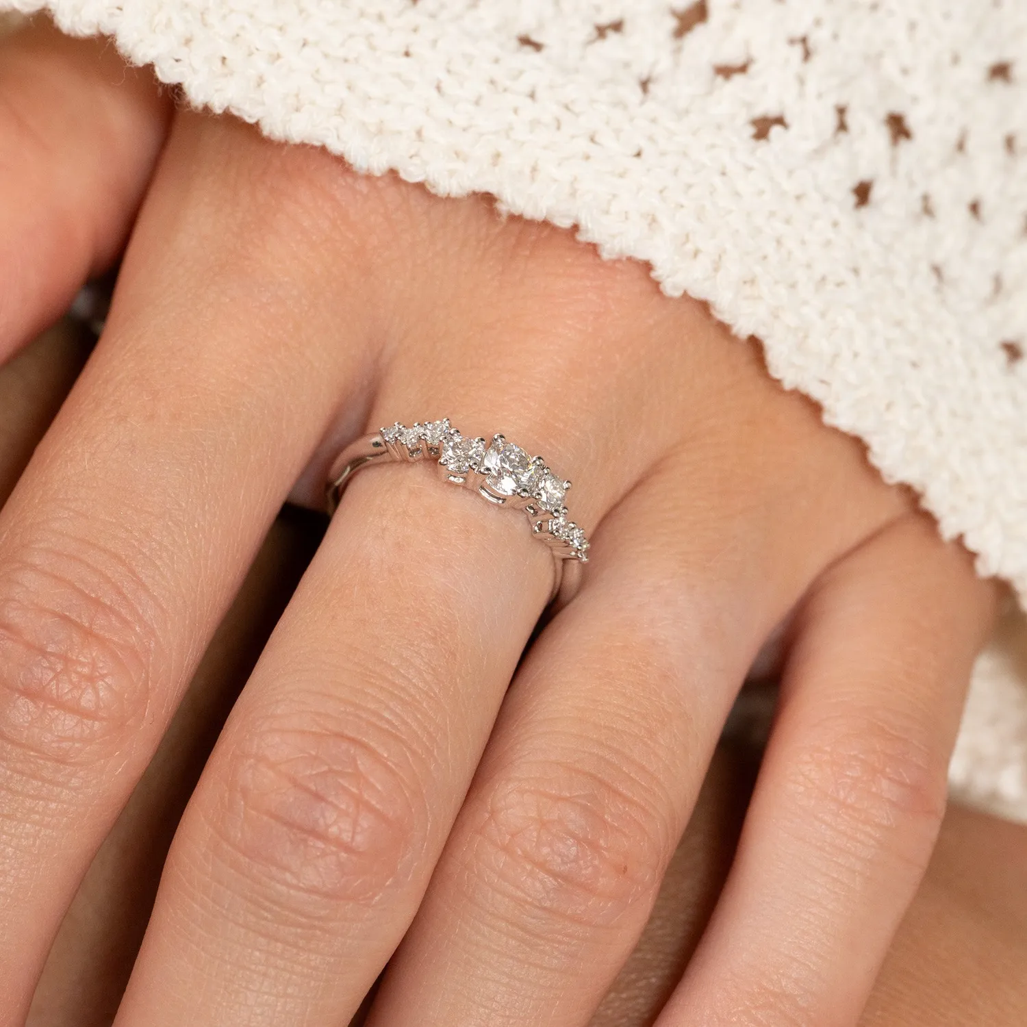 Sisi Copenhagen Organic Cluster ring 0,5 ct hvidguld lab