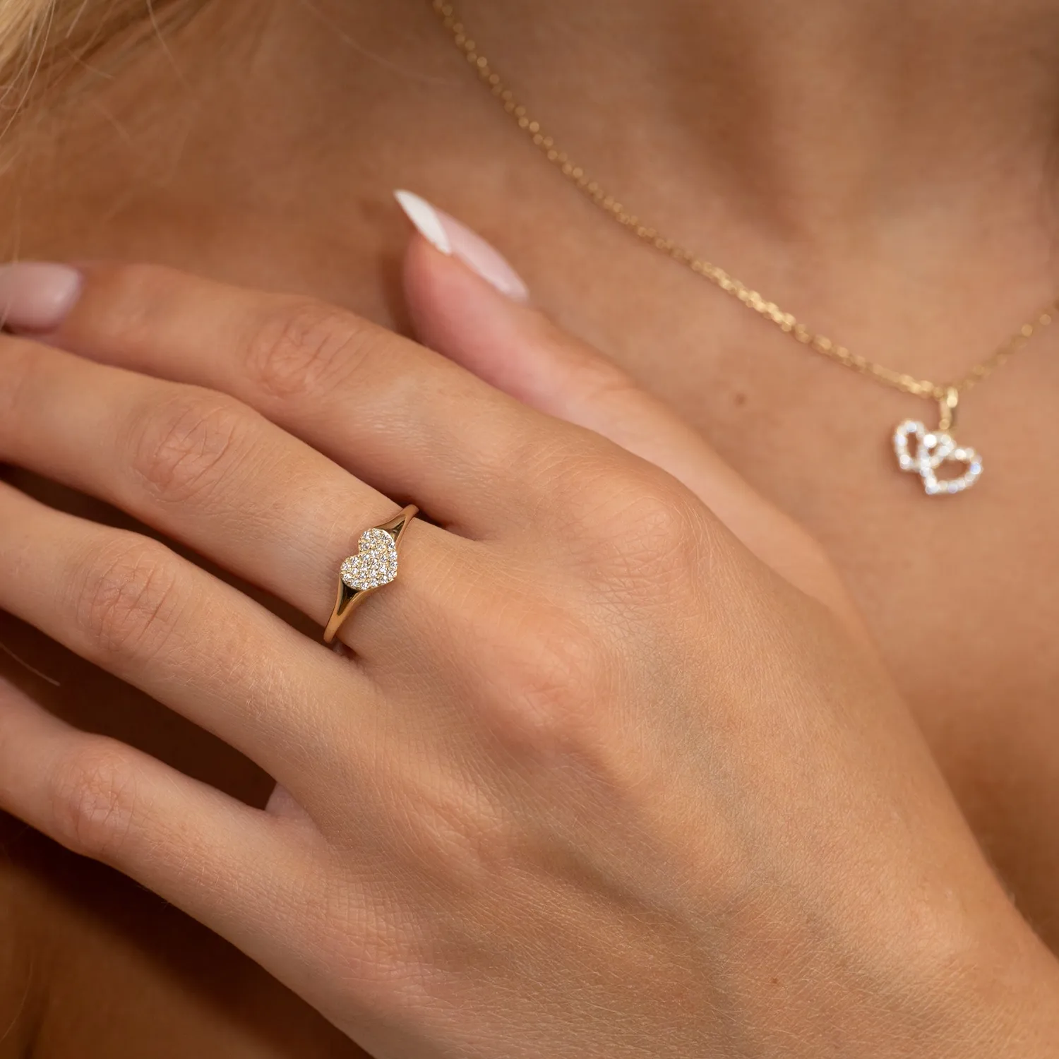 Sisi Copenhagen Alva Crystal Heart ring 9 kt guld zirkonia