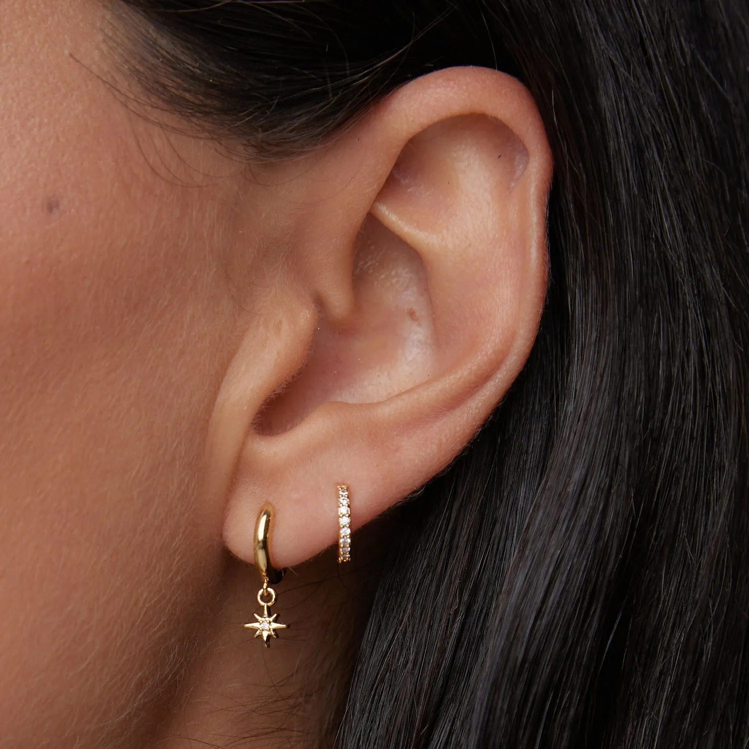 Orelia Pavé Mini Micro Hoop øreringe sten