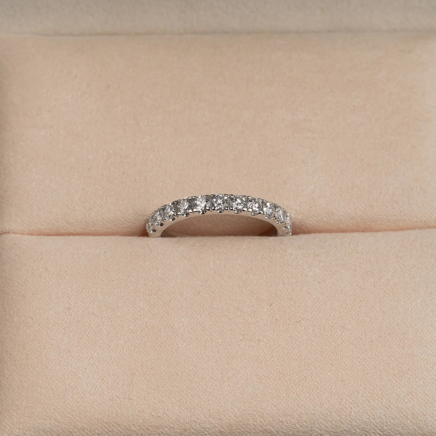 Sisi Copenhagen Alliance ring 0,7 ct hvidguld 14 kt