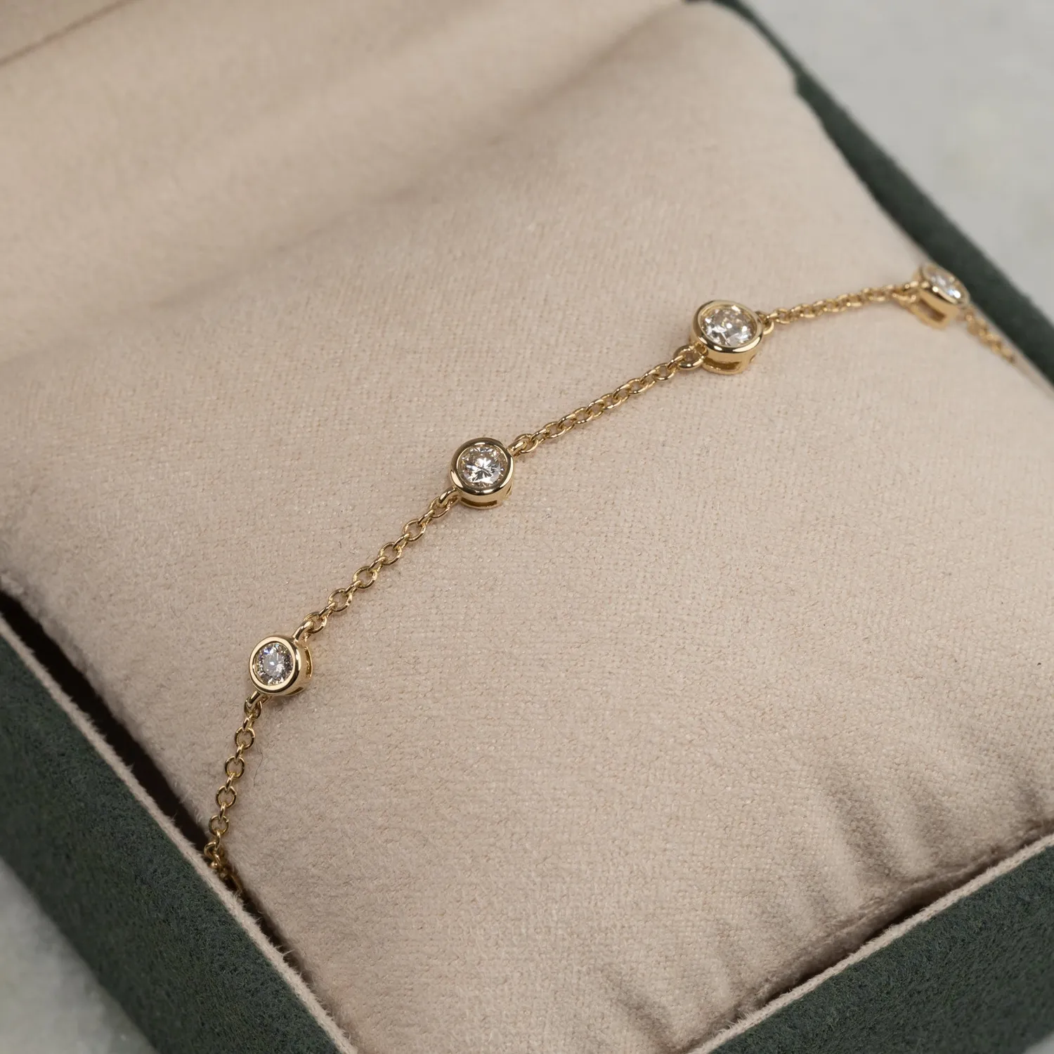 Sisi Copenhagen Diamond armbånd 14 kt guld 0,75 ct