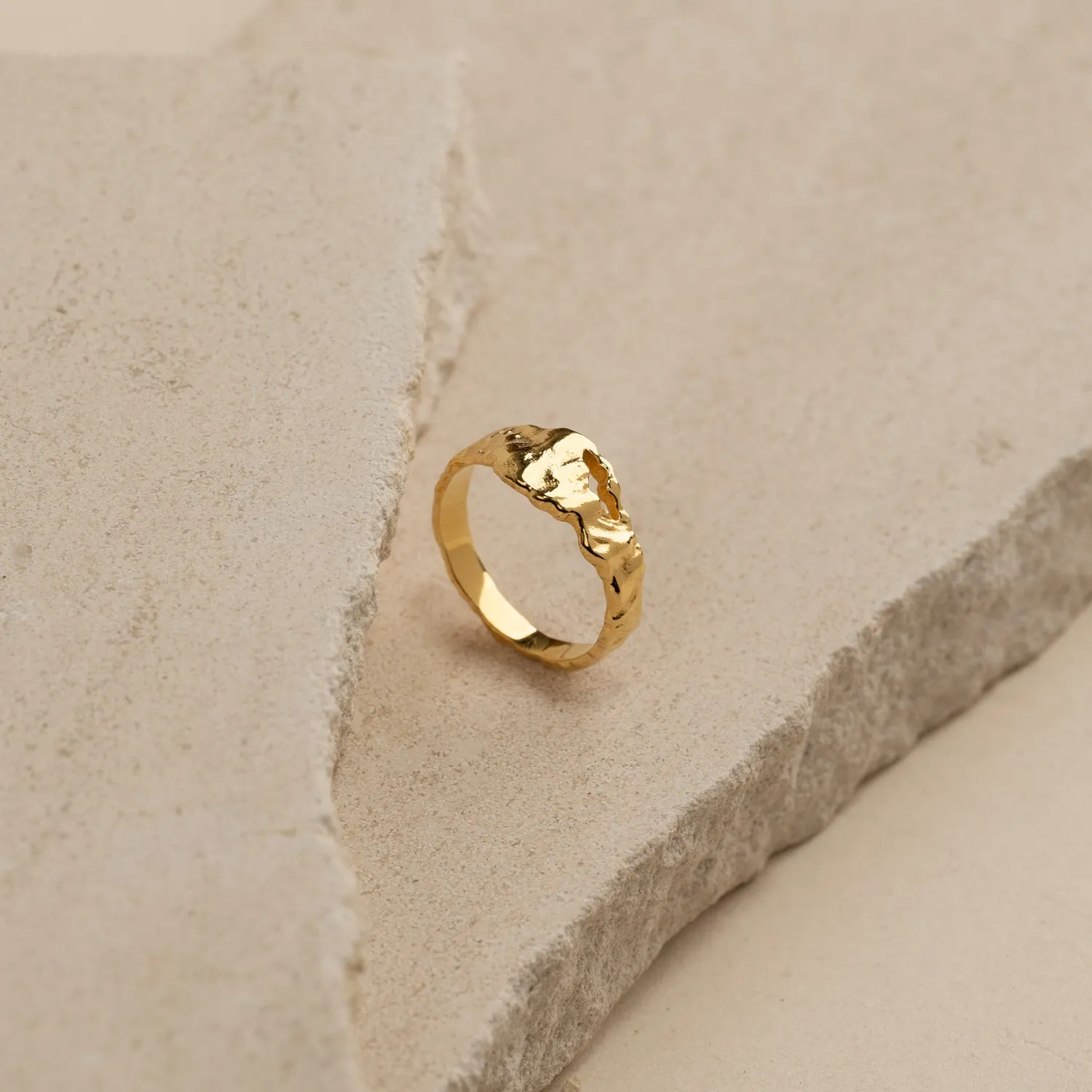 Sisi Copenhagen Ella ring forgyldt organisk 3-9 mm