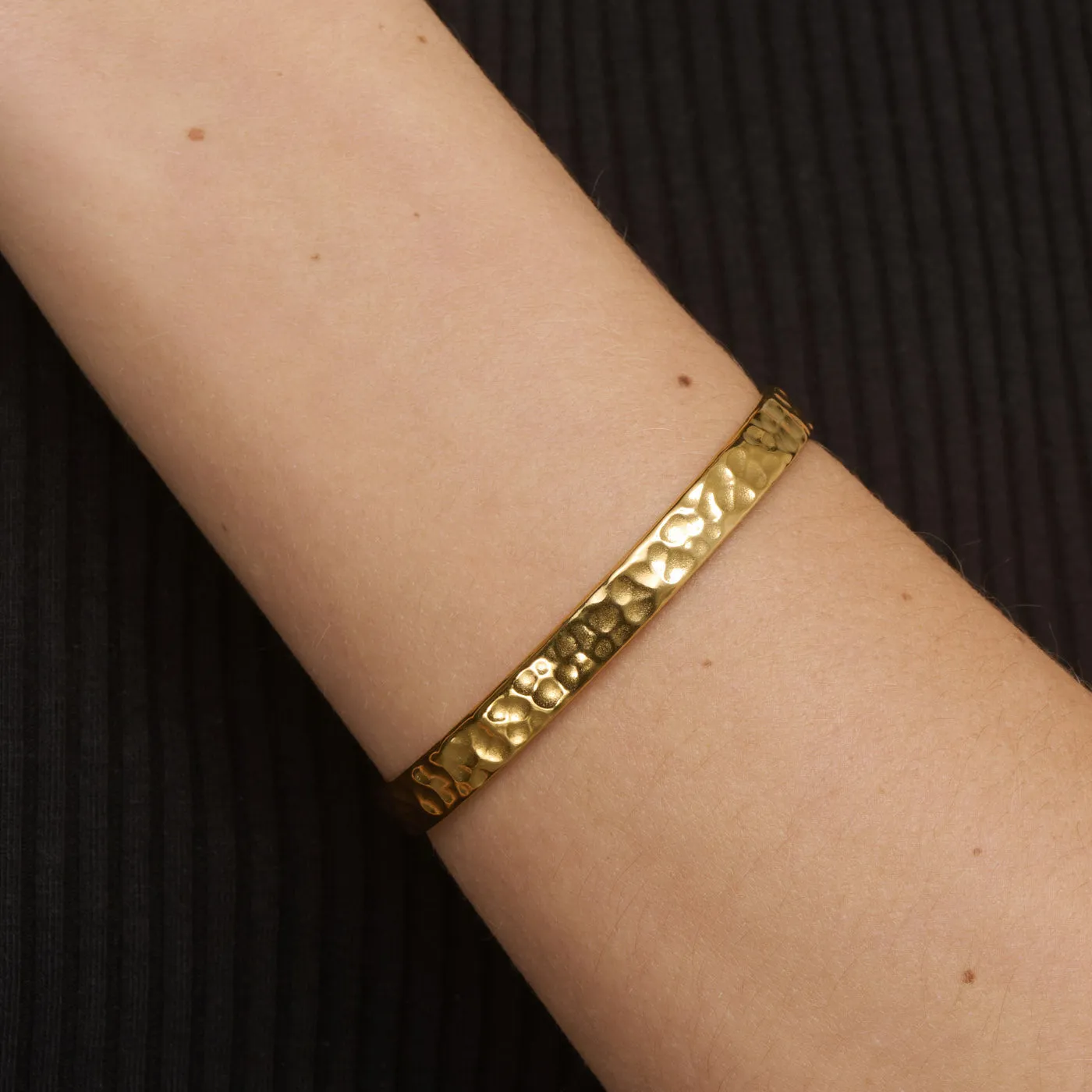 TIMI OF SWEDEN Claudia hamret armring guld vandtæt