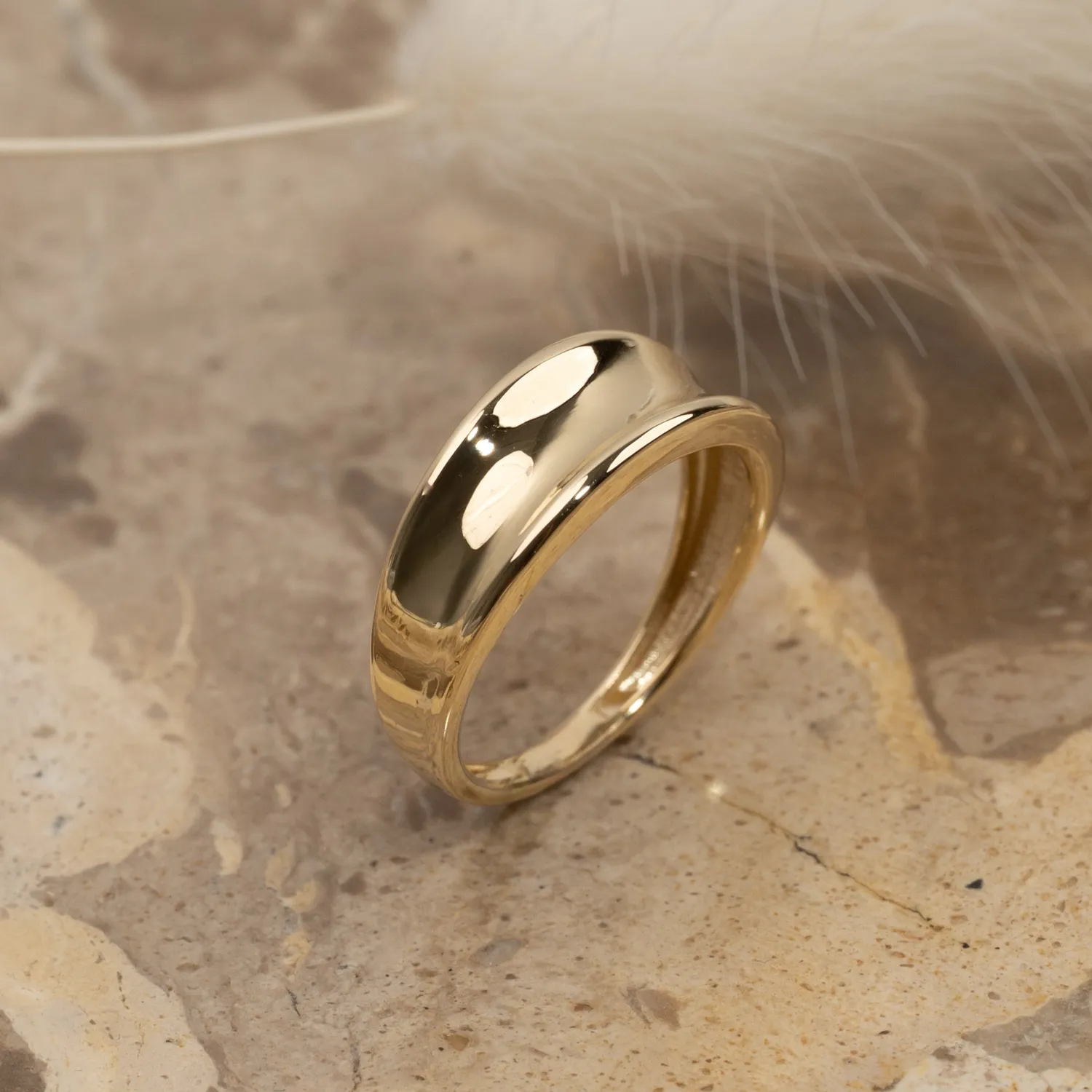 Sisi Copenhagen Filippa ring 7mm massiv 9kt guld