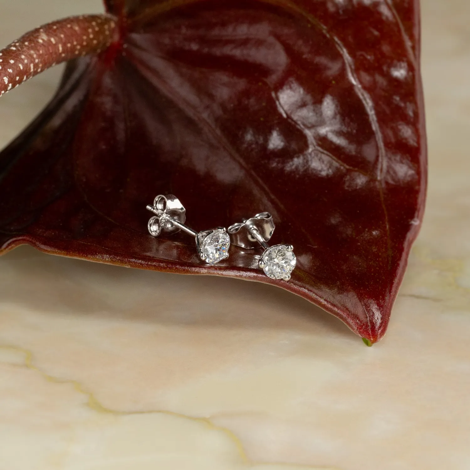 Sisi Copenhagen Simple ørestikker 0,75 ct hvidguld lab-diamant