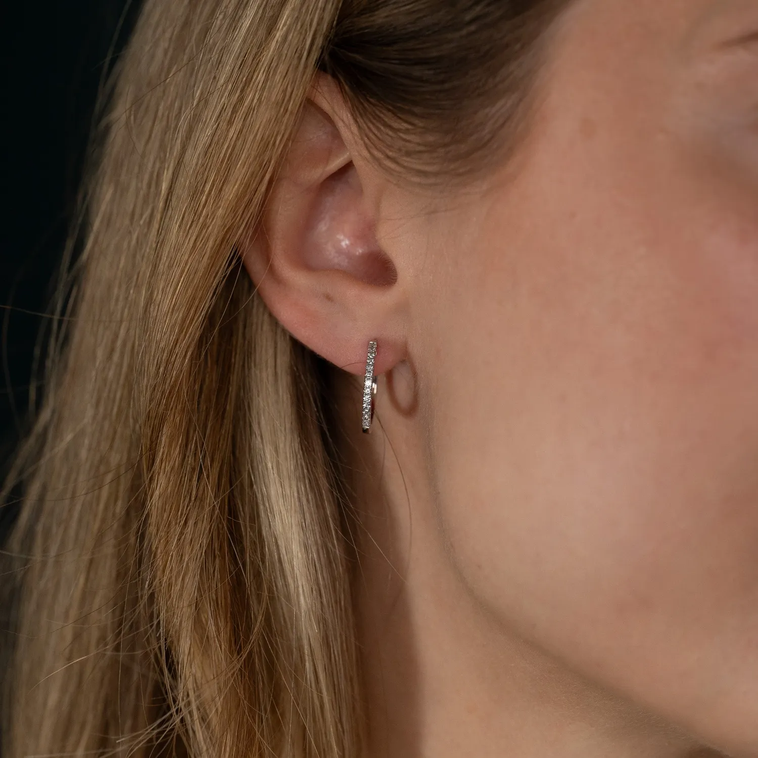Sisi Copenhagen Classic Lab-Diamond Creol 0,2ct øreringe hvidguld