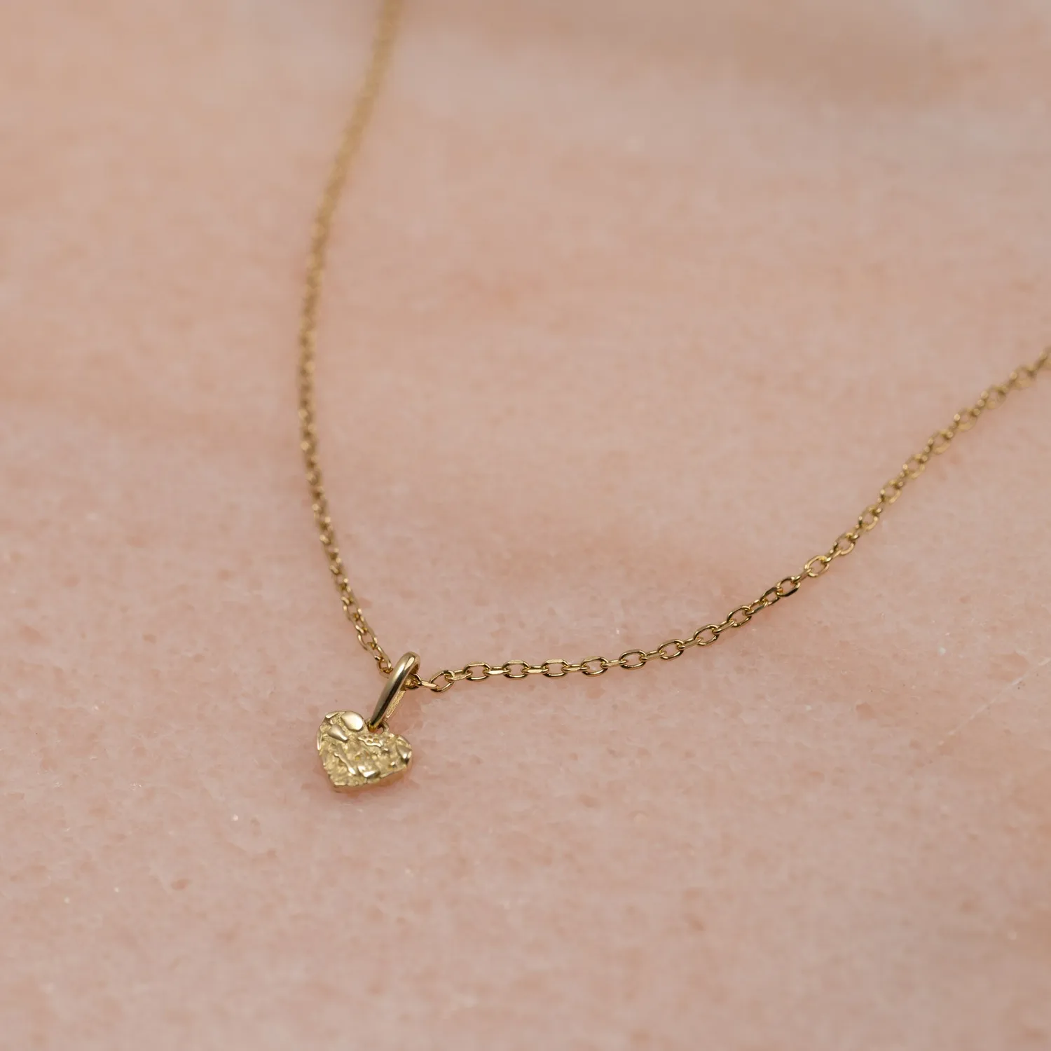 Sisi Copenhagen Molten Heart vedhæng 9 kt guld 7 mm