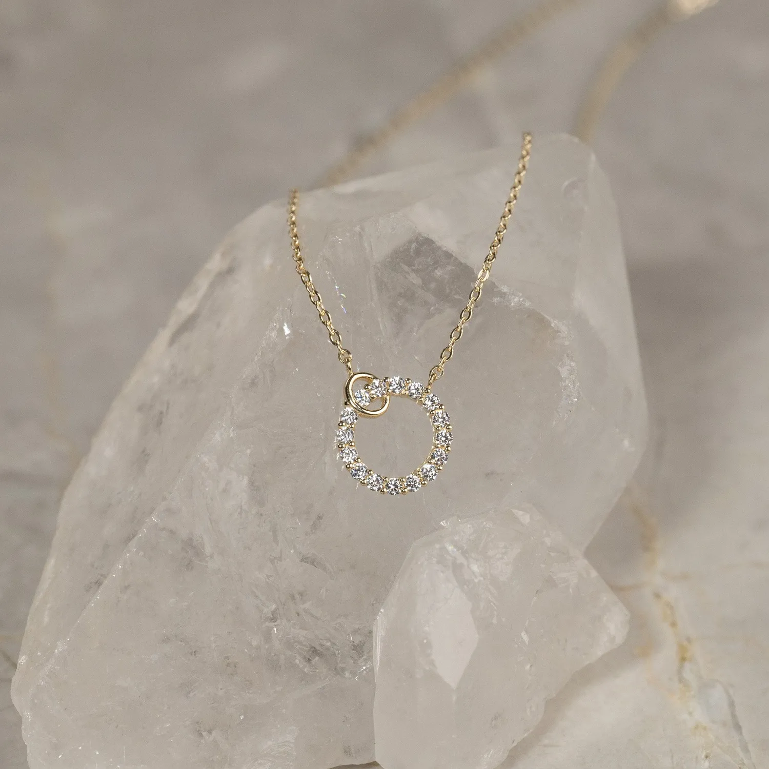 Sisi Copenhagen Gloria halskæde guld 9 kt med zirkon