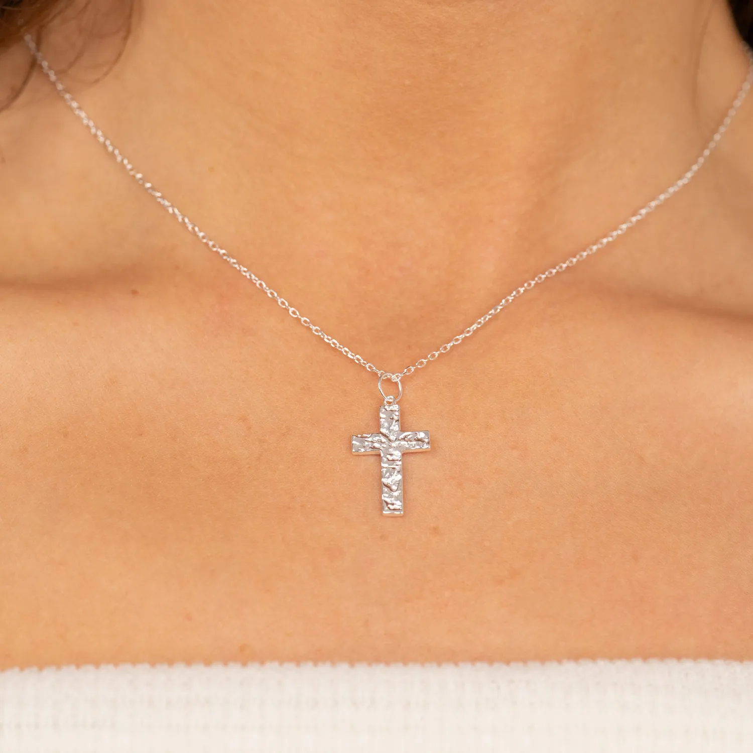 Sisi Copenhagen Elma Cross vedhæng sterlingsølv 20 mm